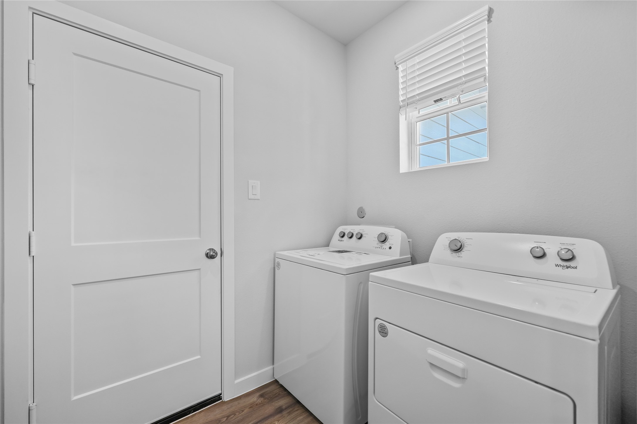 17022 Pandora Way Property Photo 9