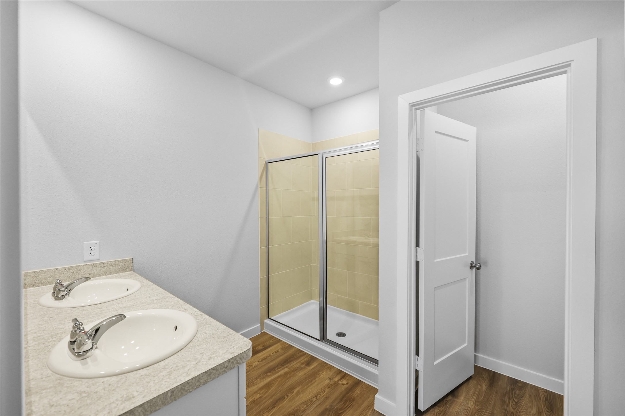 17022 Pandora Way Property Photo 11