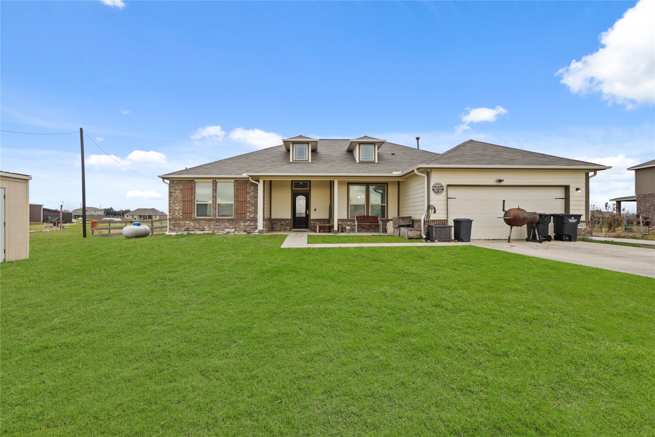 7718 Kovar Road Property Photo 1