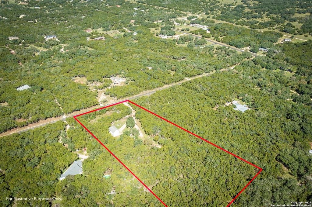2224 Misty Hollow Property Photo 10