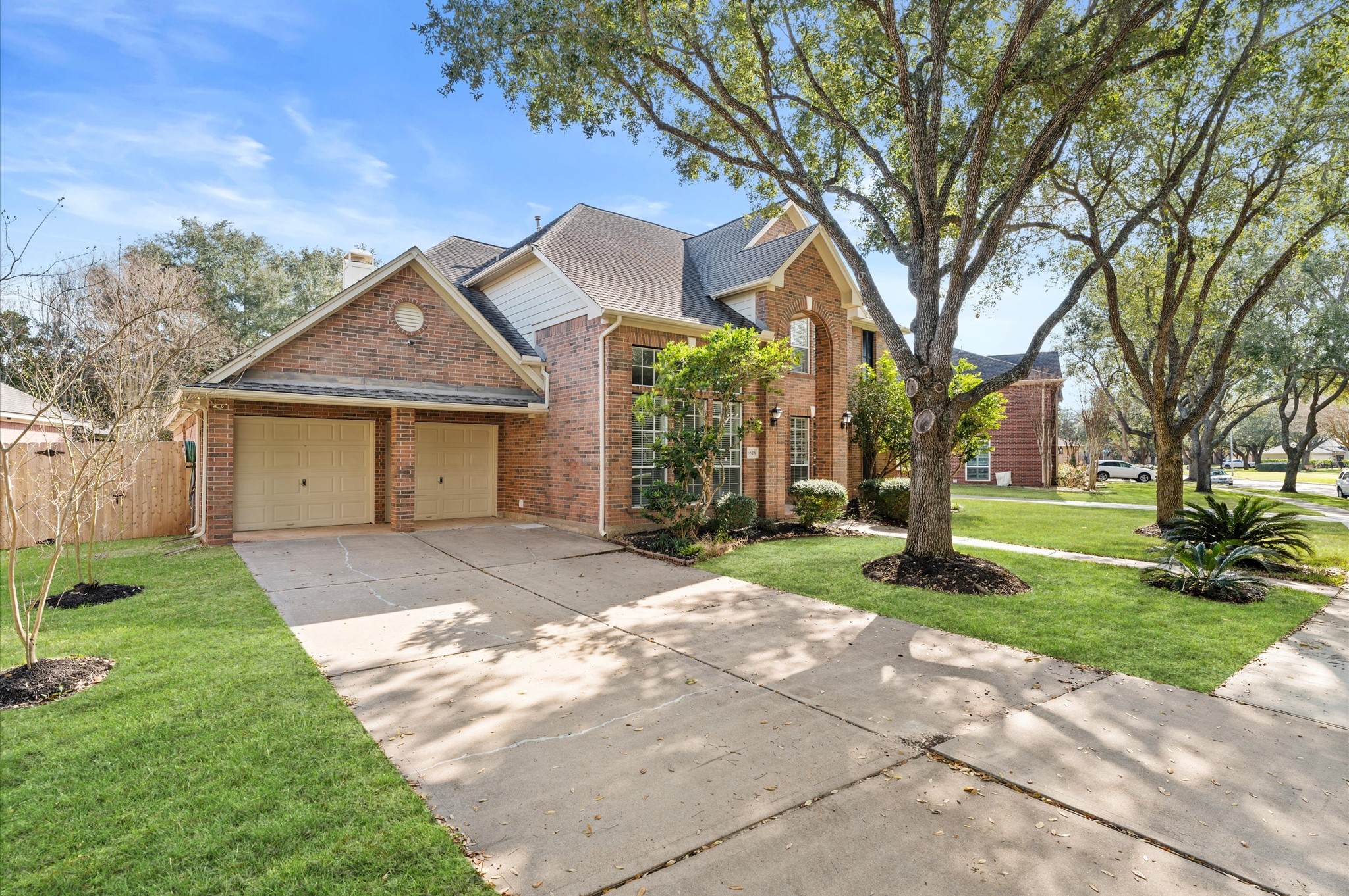 6626 Kendall Creek Drive Property Photo 3