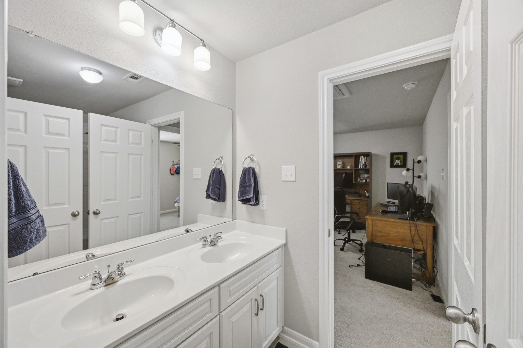 26103 Ridgelawn Drive Property Photo 23