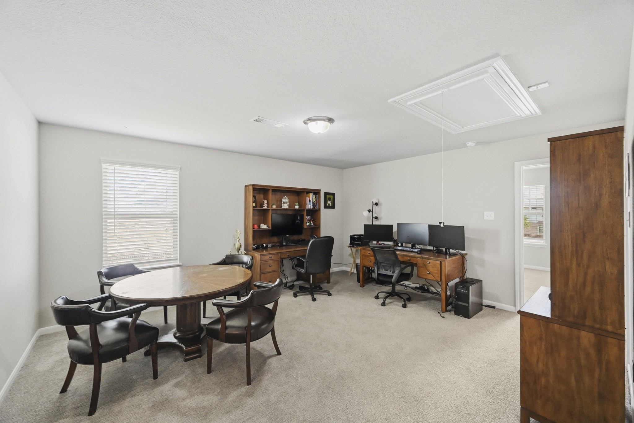 26103 Ridgelawn Drive Property Photo 25