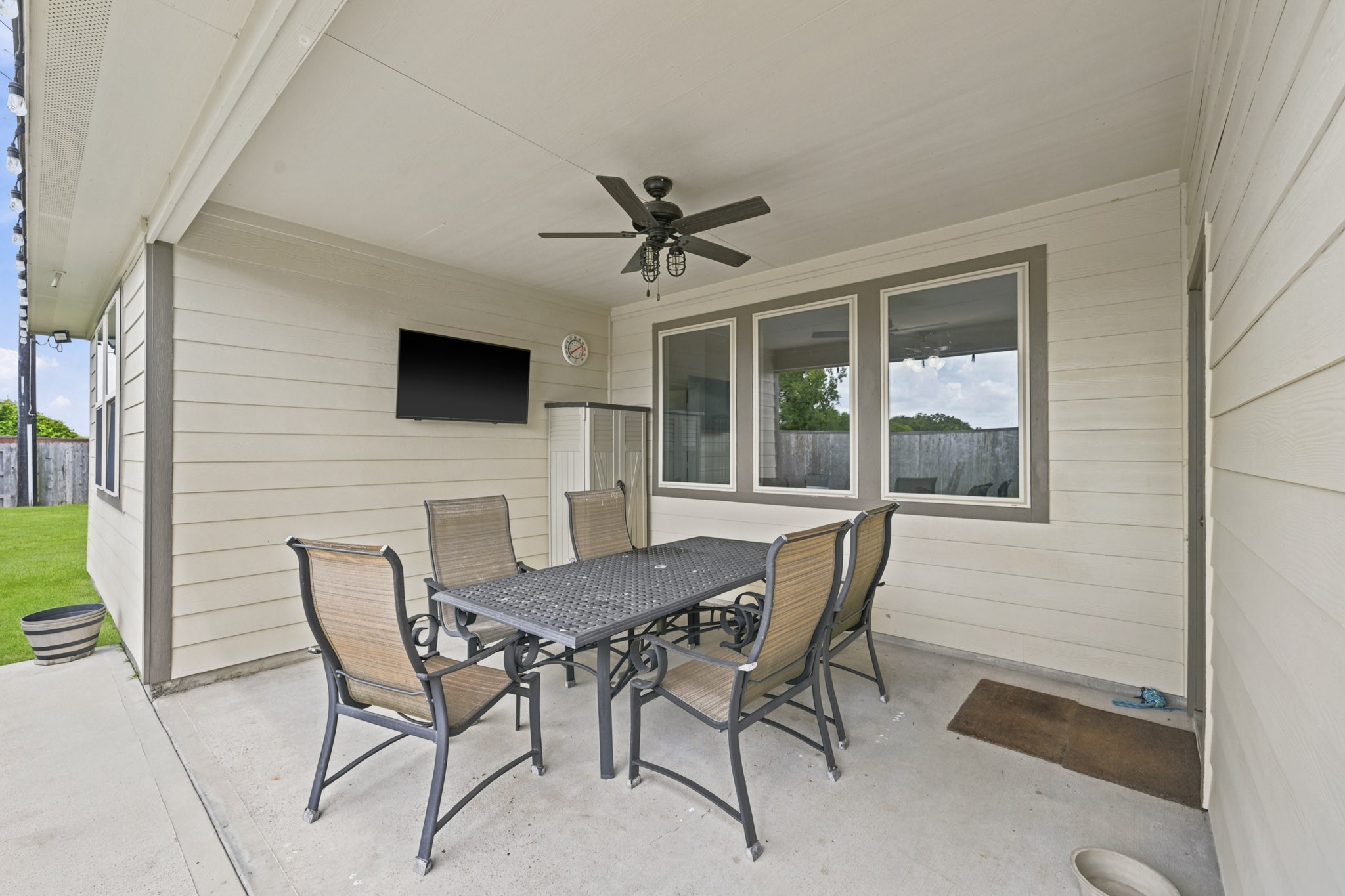 26103 Ridgelawn Drive Property Photo 29