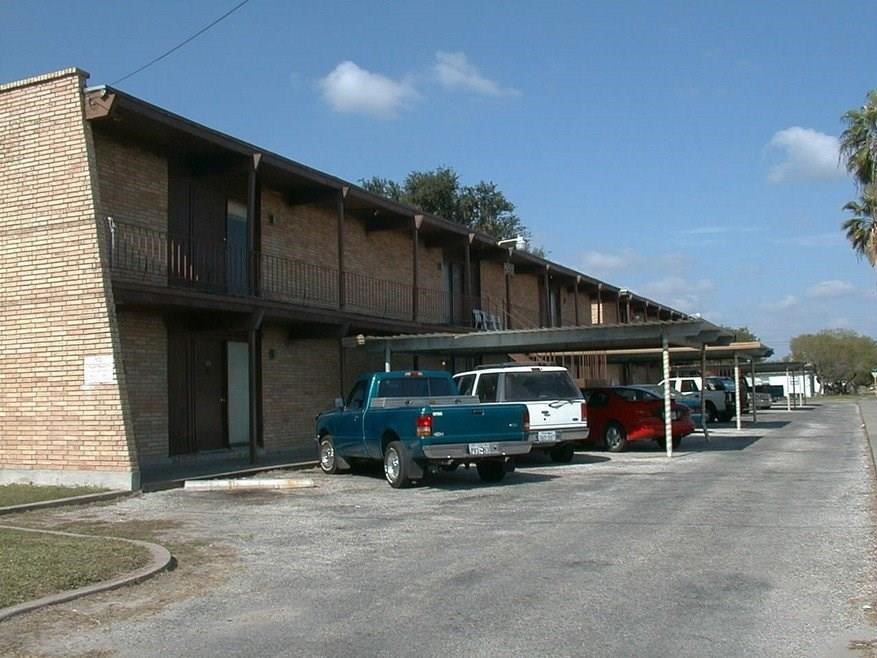 704 W Corral Avenue Property Photo 3