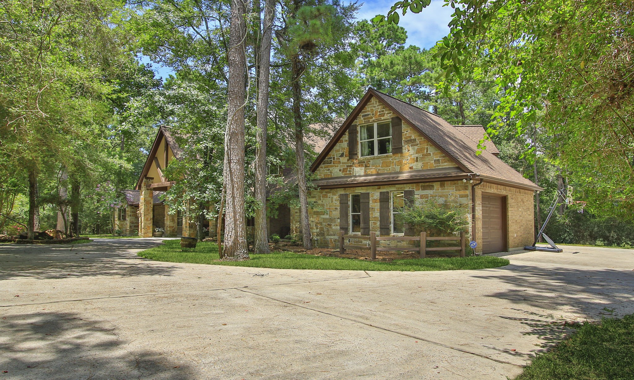 28913 Pleasant Forest Property Photo 3