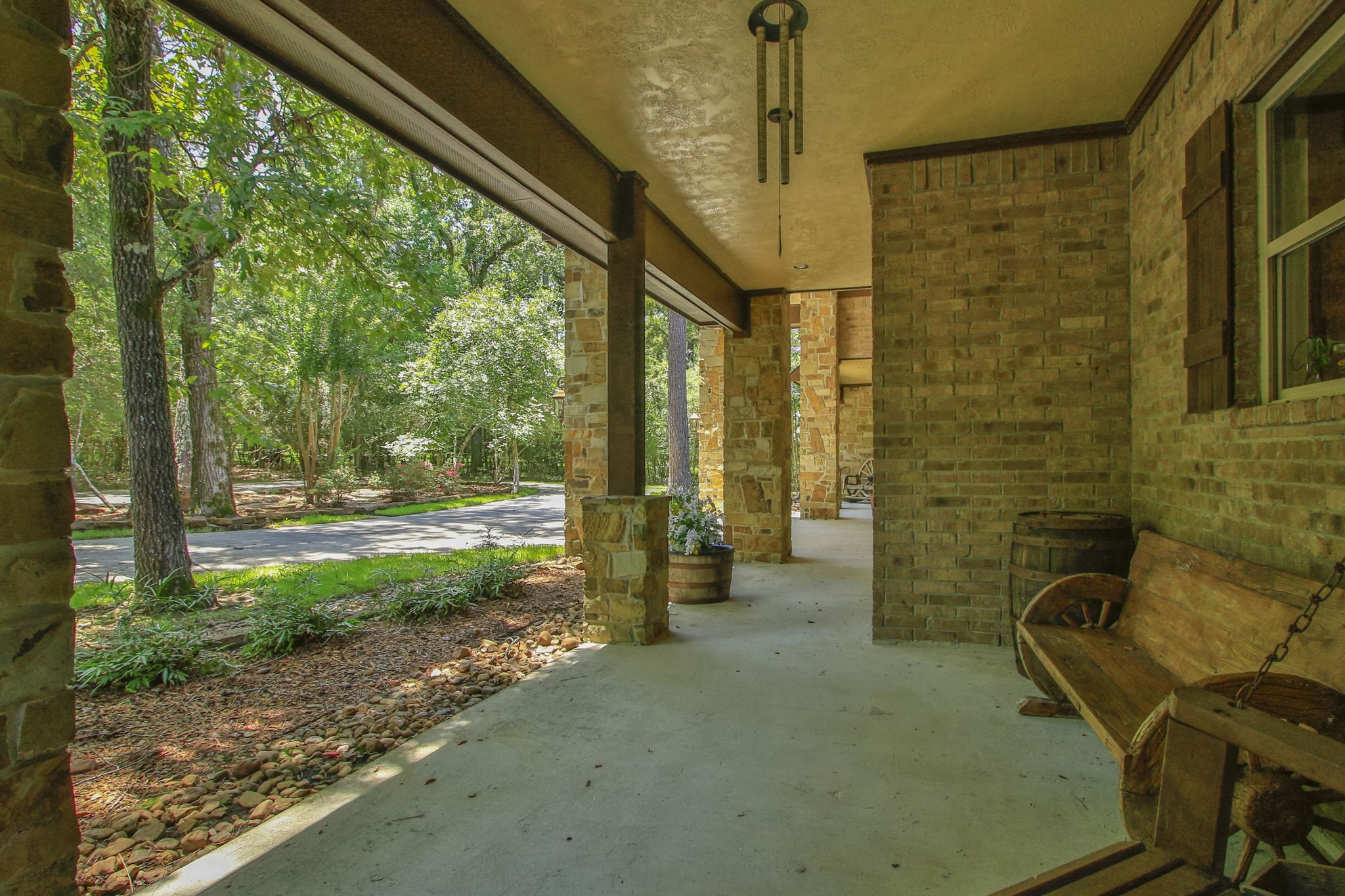 28913 Pleasant Forest Property Photo 6