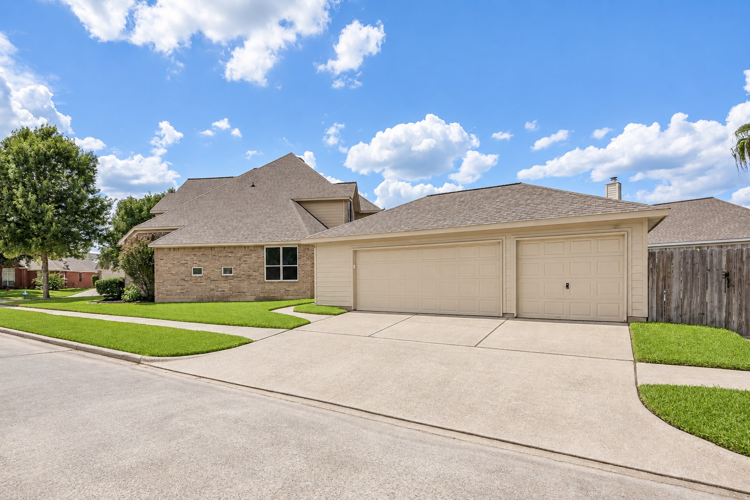 20606 Cypress Tree Lane Property Photo 27