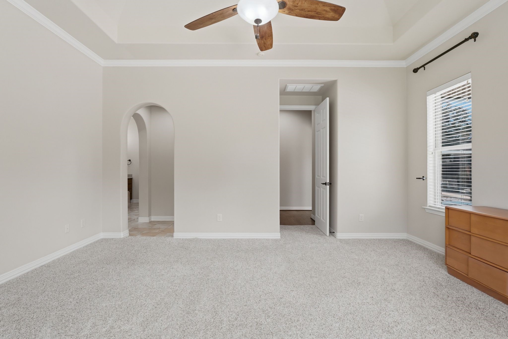 126 E Cove View Trail Property Photo 16