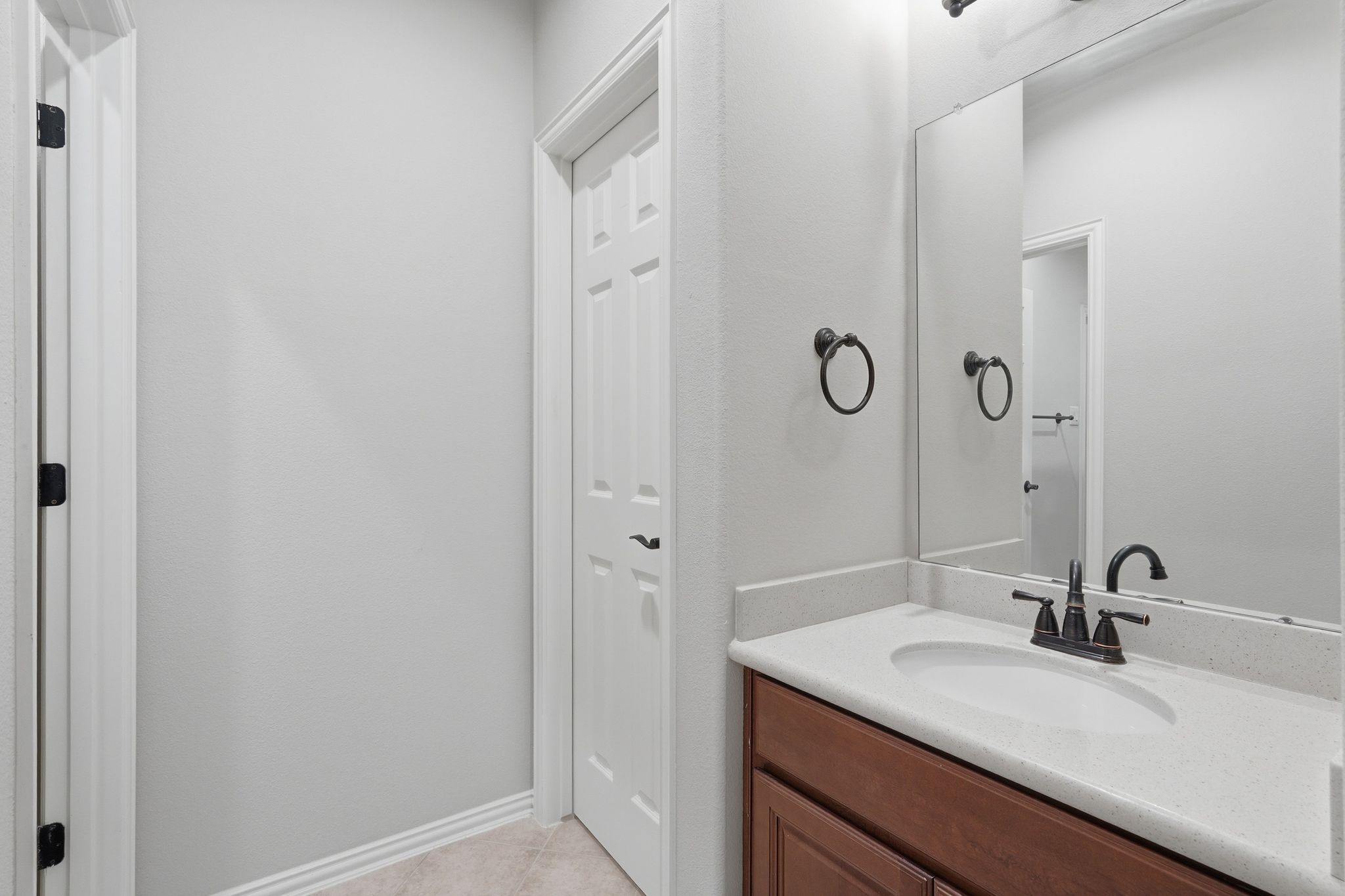 126 E Cove View Trail Property Photo 38