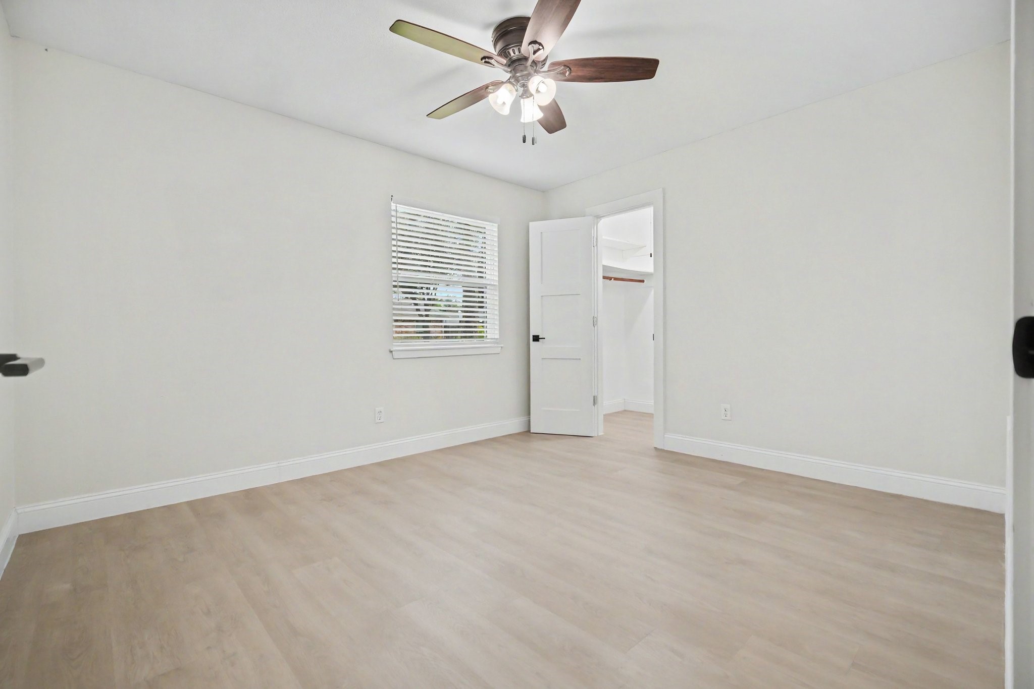 9323 Meadowbriar Lane Property Photo 19
