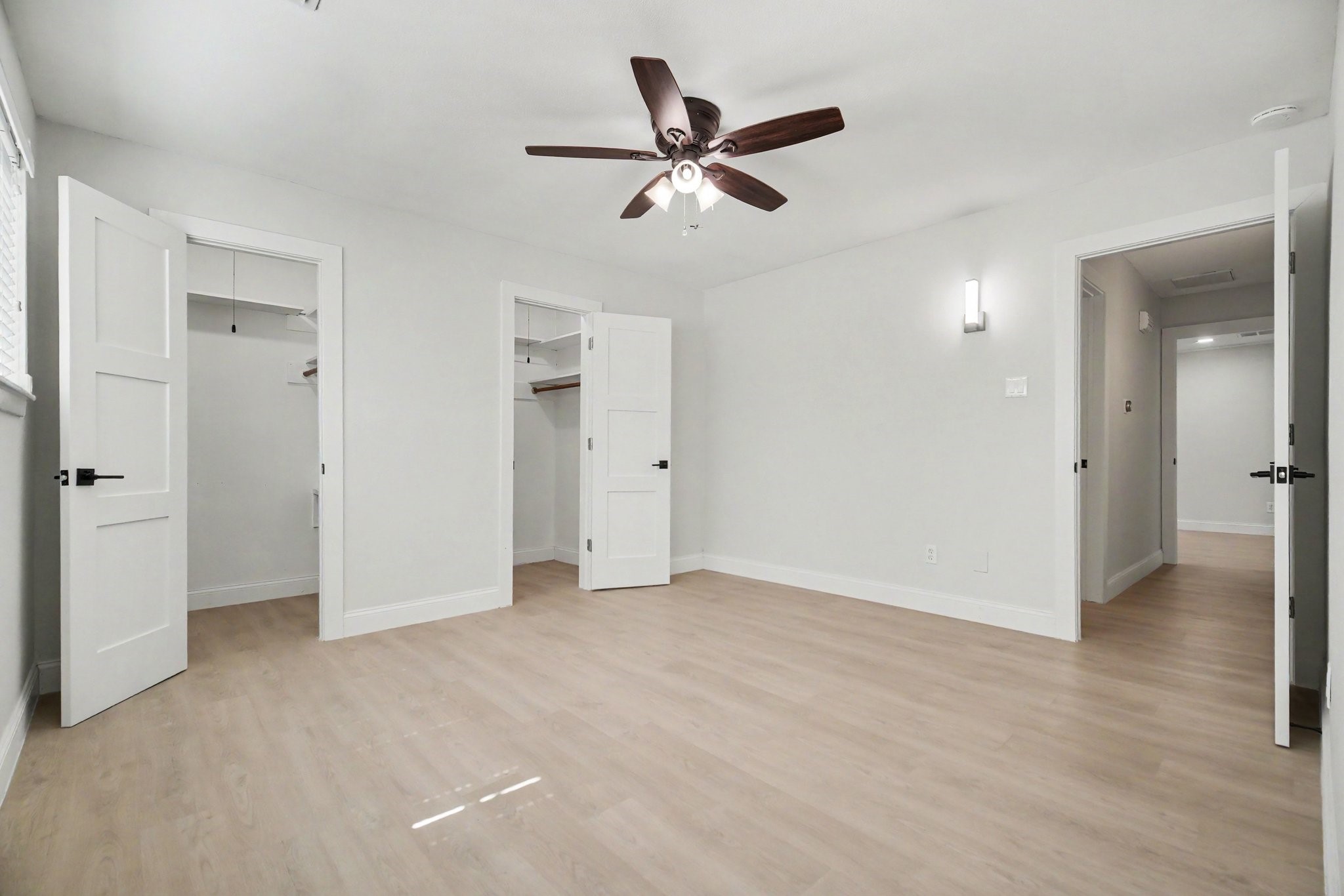 9323 Meadowbriar Lane Property Photo 22