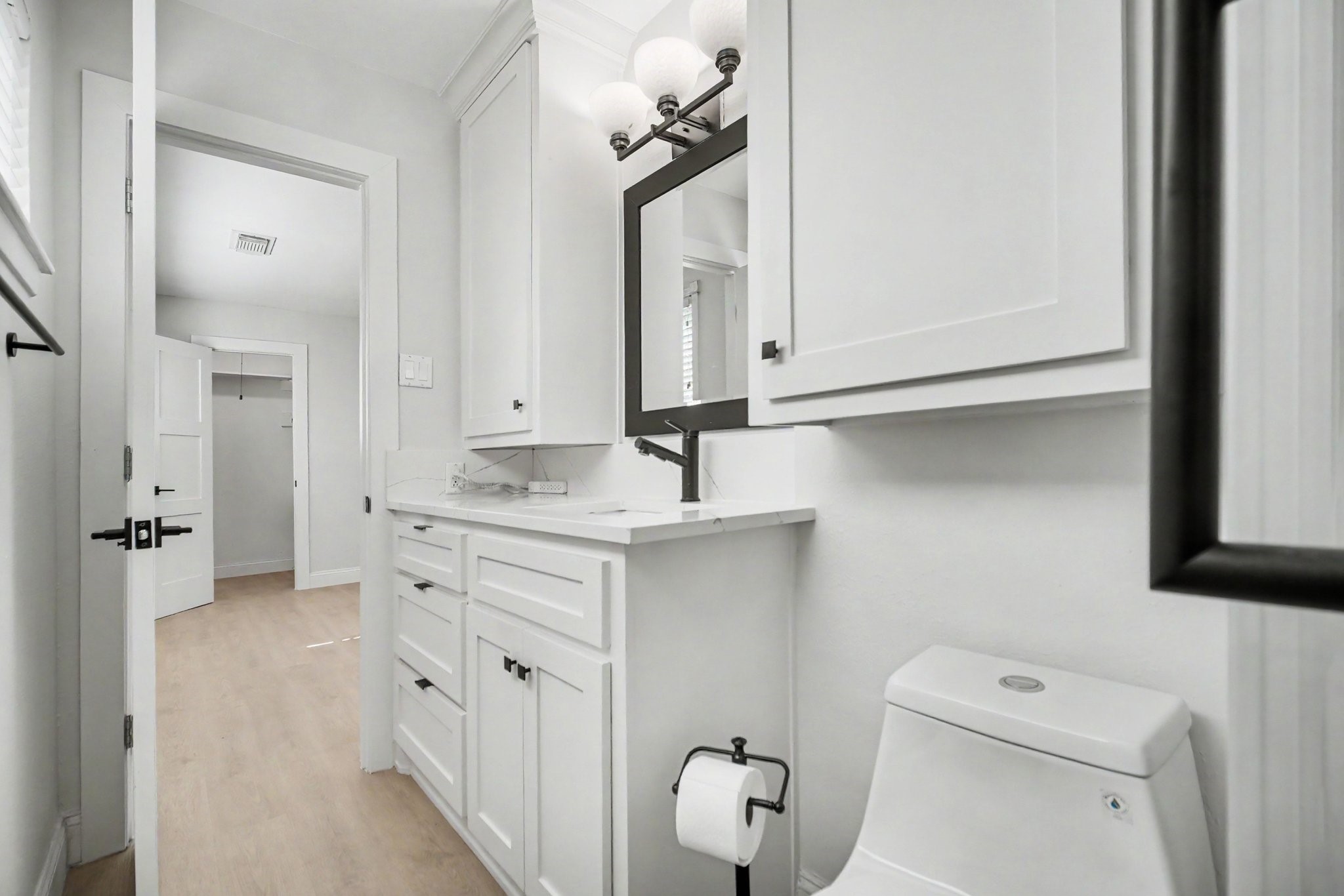 9323 Meadowbriar Lane Property Photo 28
