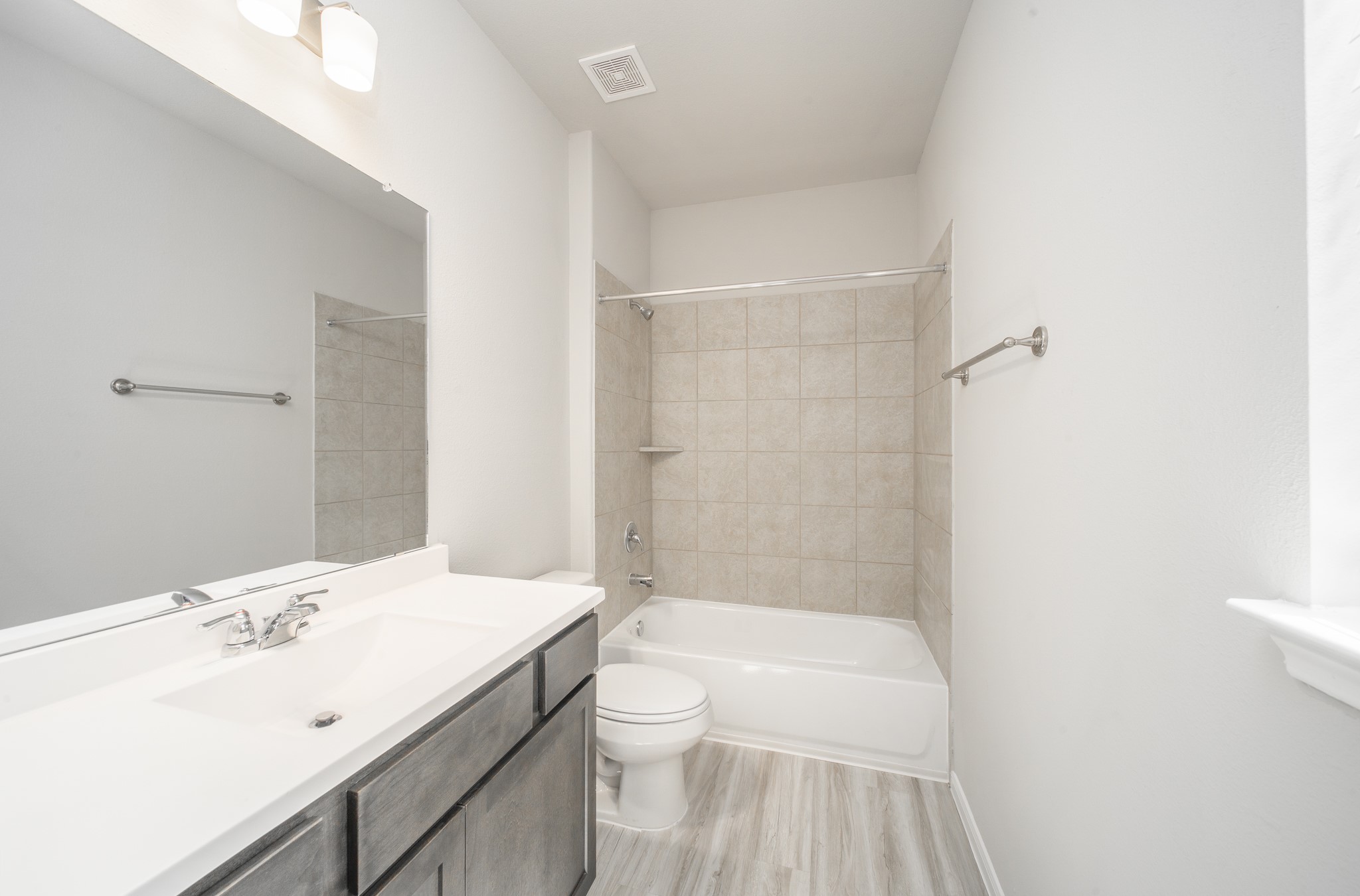 455 Long Beach Bay Drive Property Photo 9