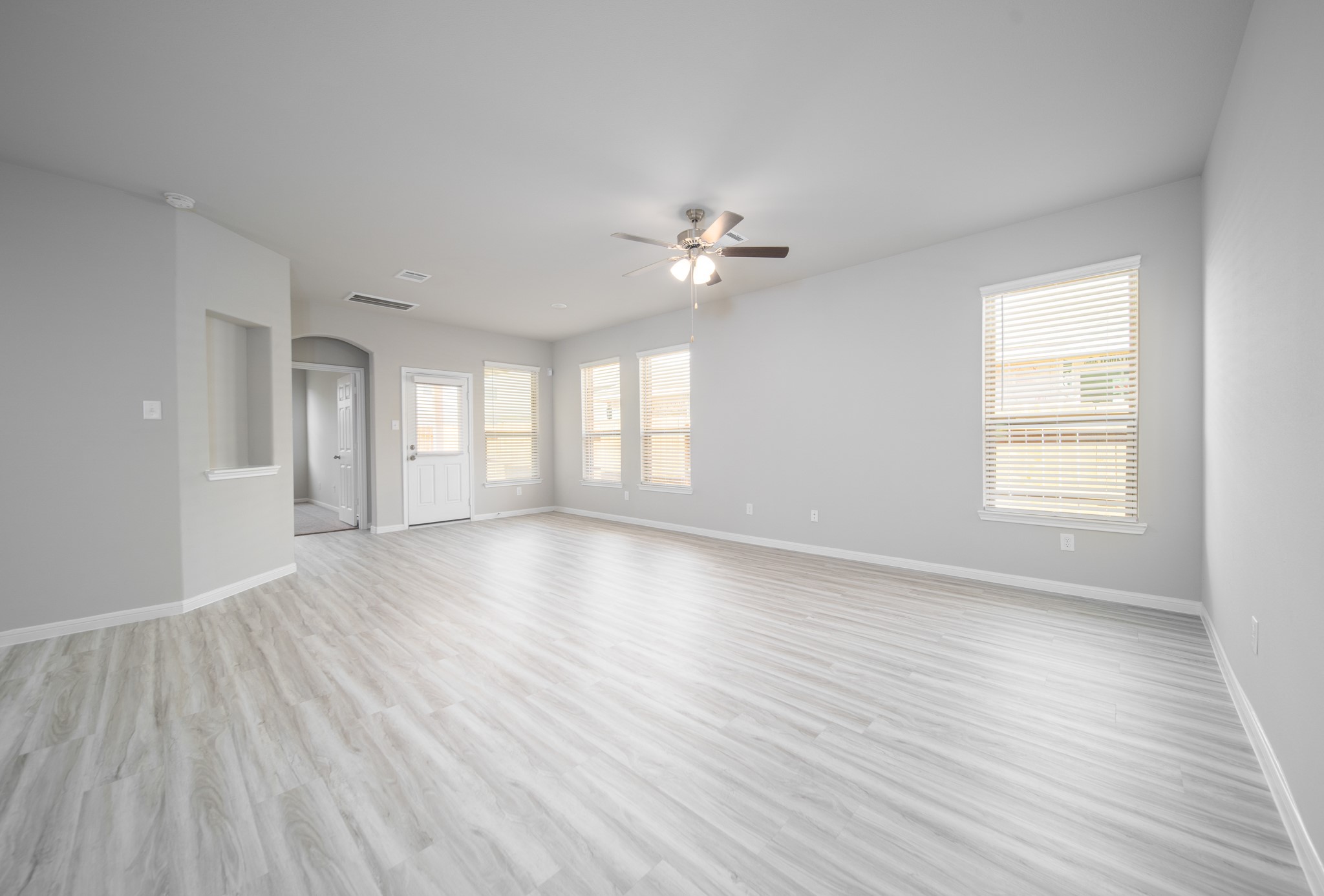 455 Long Beach Bay Drive Property Photo 12