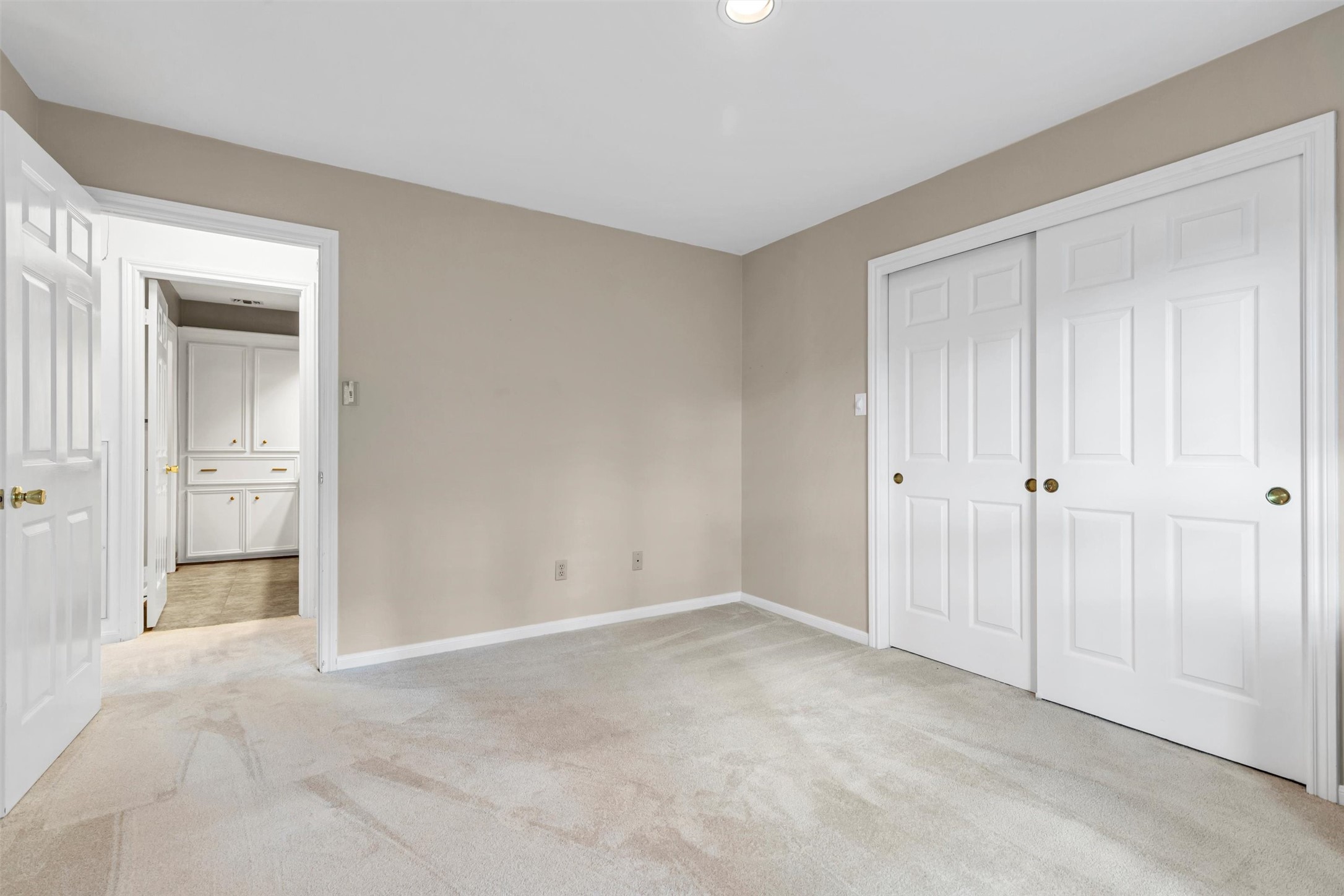 1127 Barkston Drive Property Photo 32