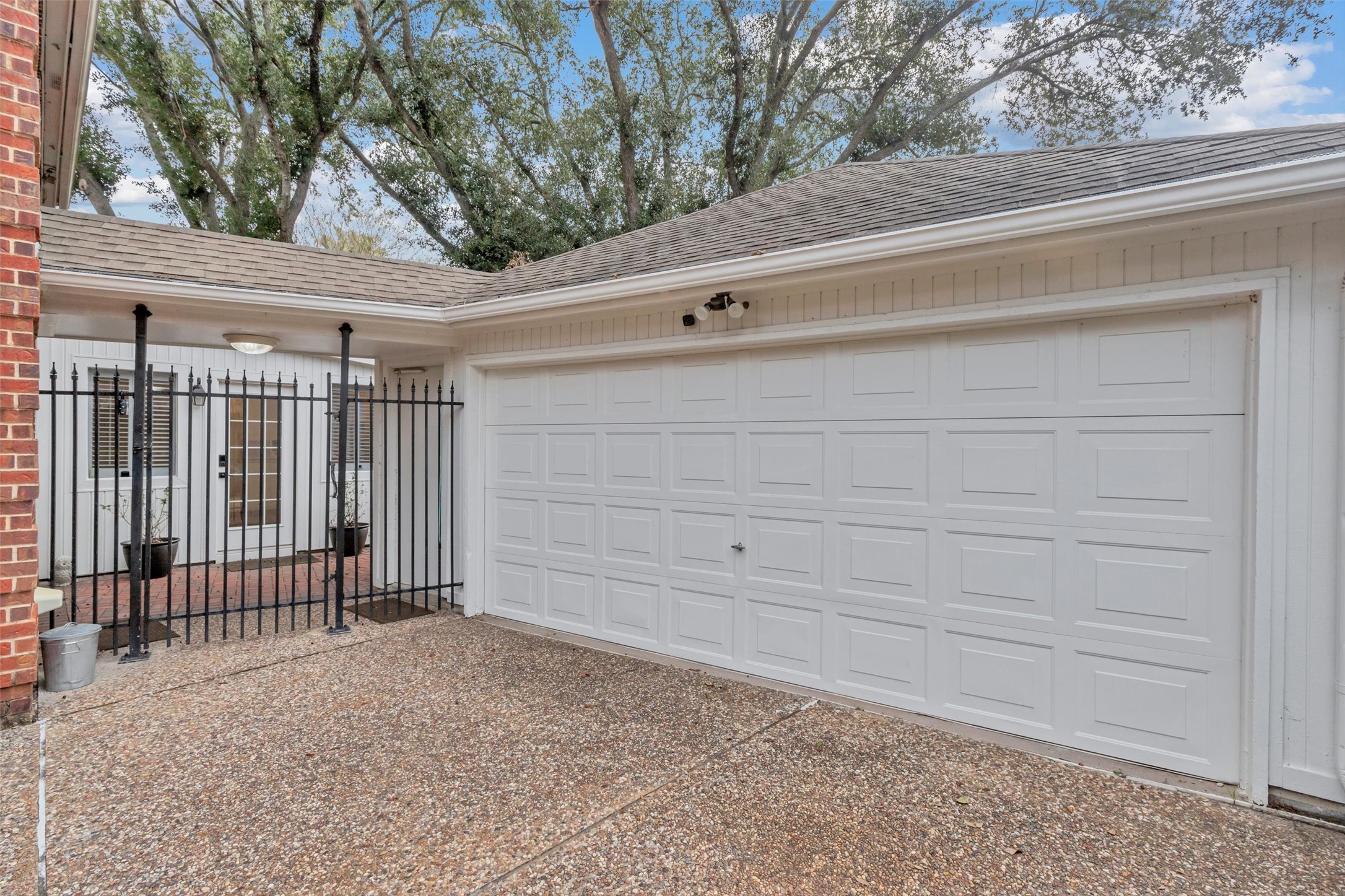 1127 Barkston Drive Property Photo 46