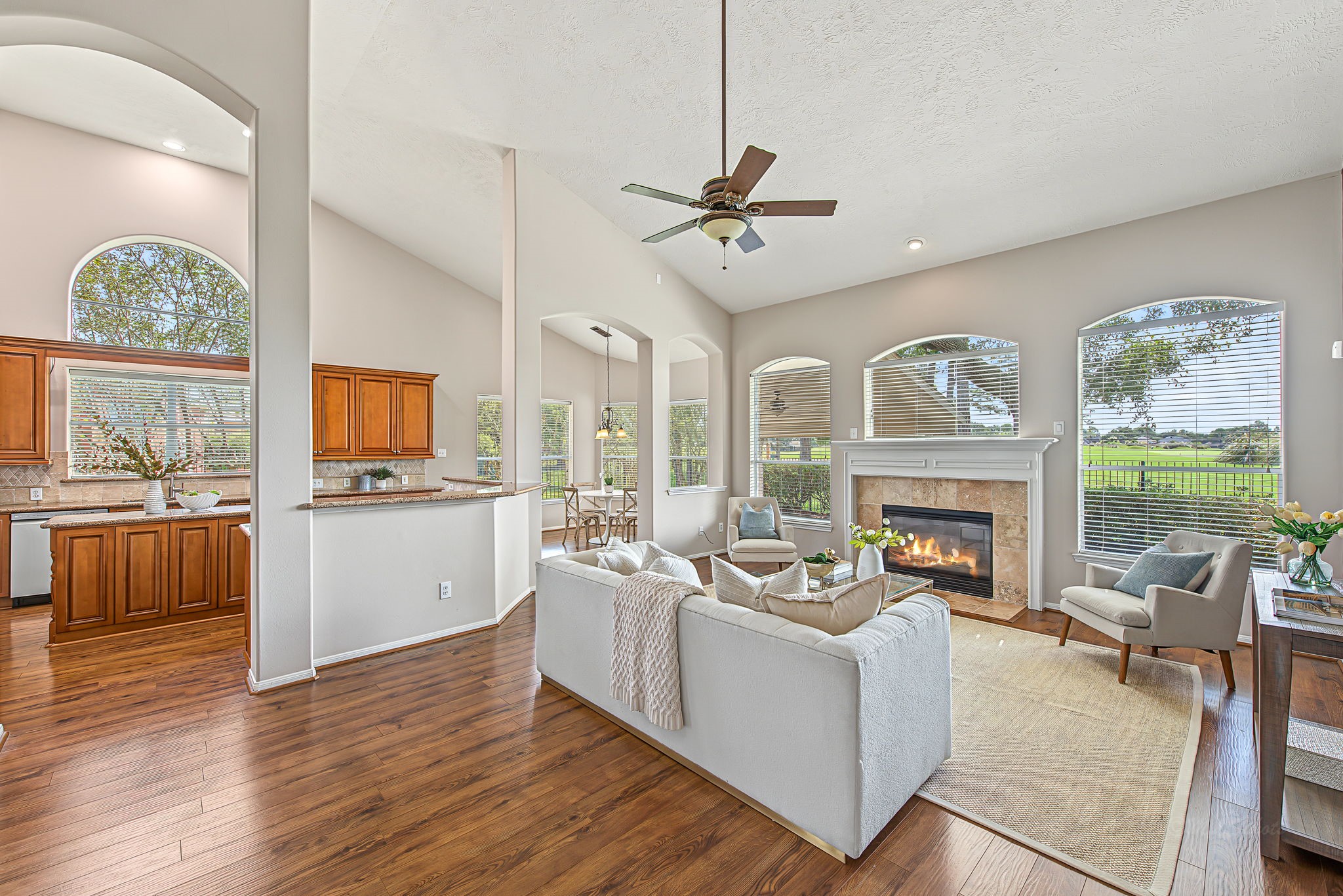 24539 Pelican Hill Drive Property Photo 7
