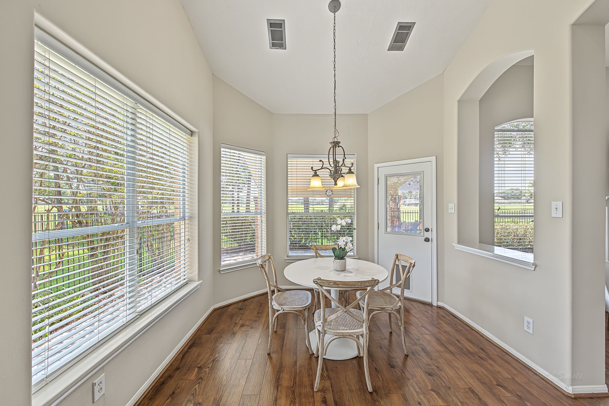 24539 Pelican Hill Drive Property Photo 10