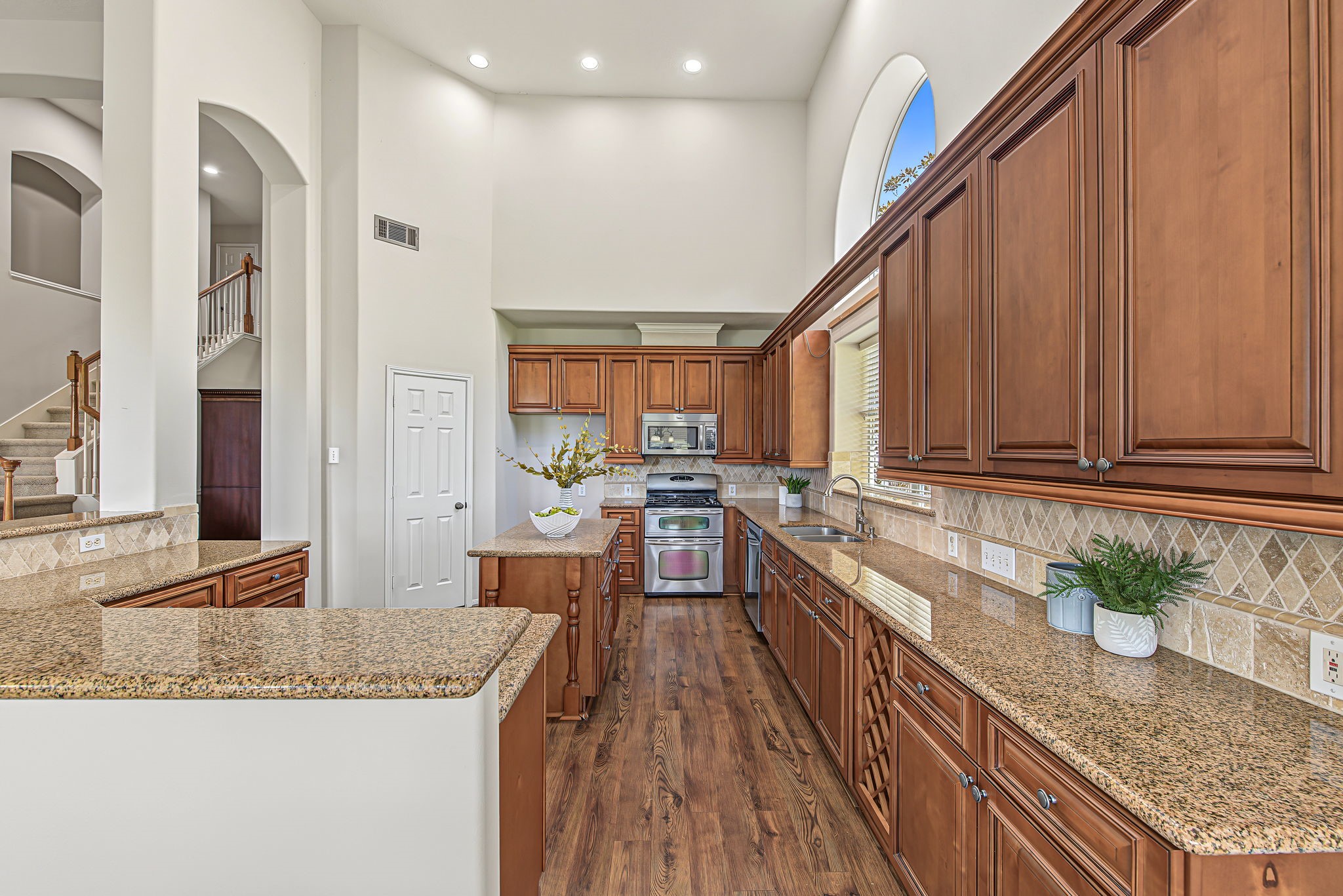 24539 Pelican Hill Drive Property Photo 11