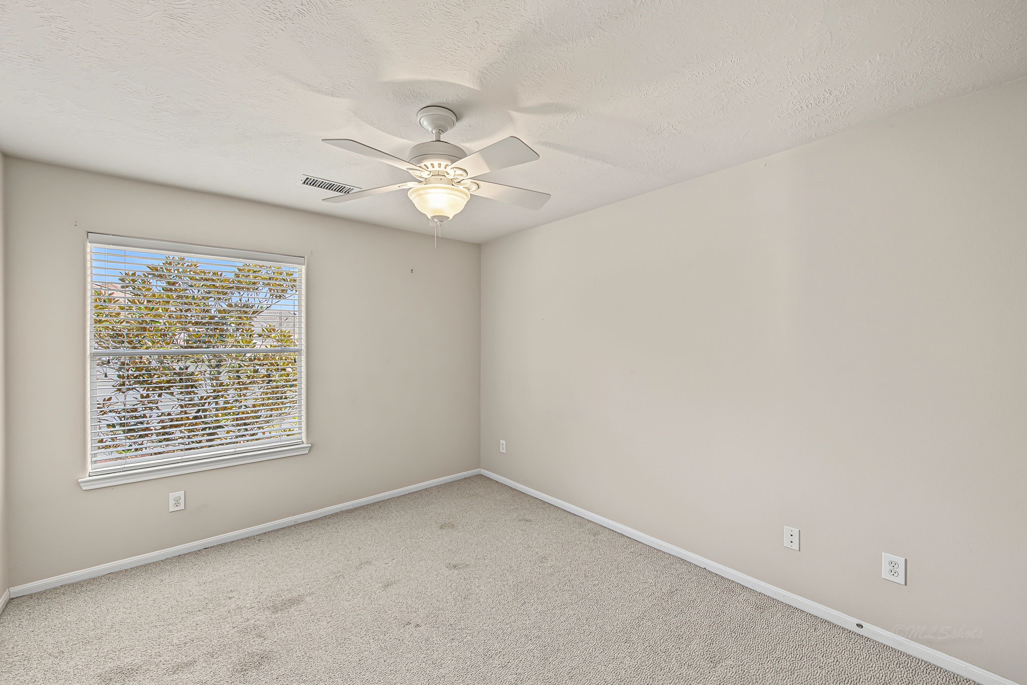 24539 Pelican Hill Drive Property Photo 29