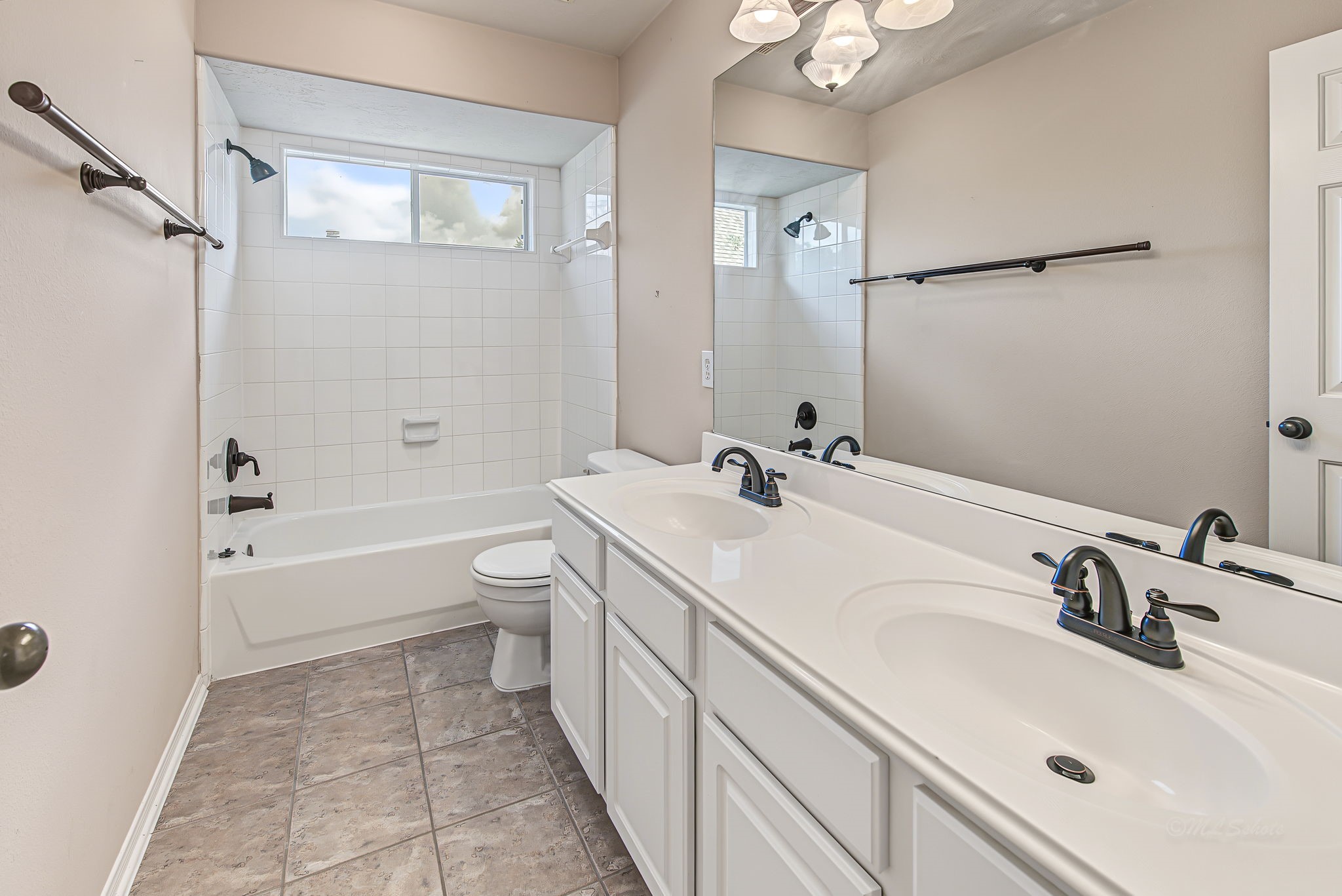24539 Pelican Hill Drive Property Photo 30