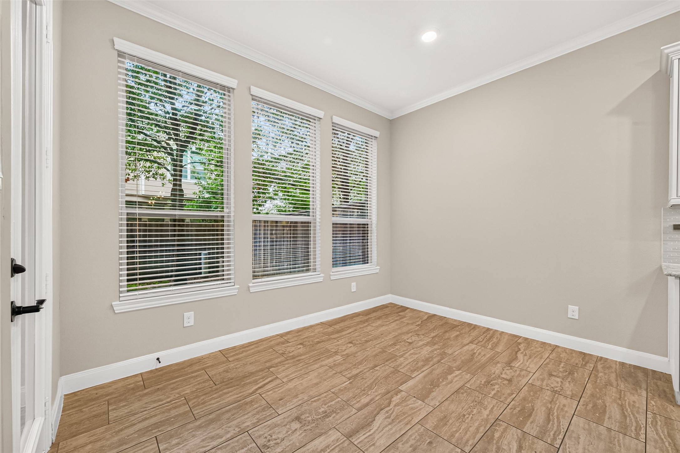 23 Dylan Branch Drive Property Photo 9