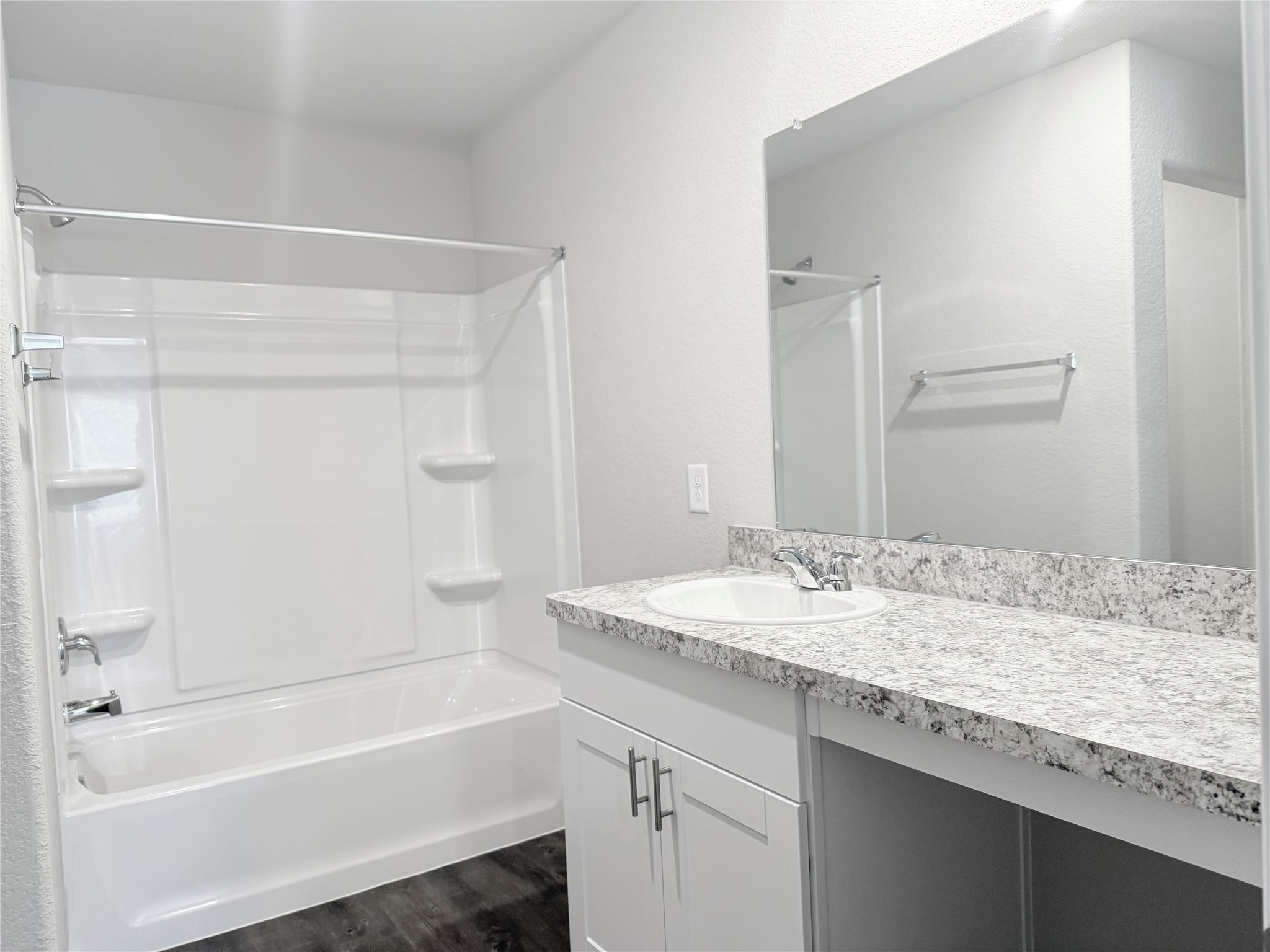 21611 Dessert Lilly Road Property Photo 23