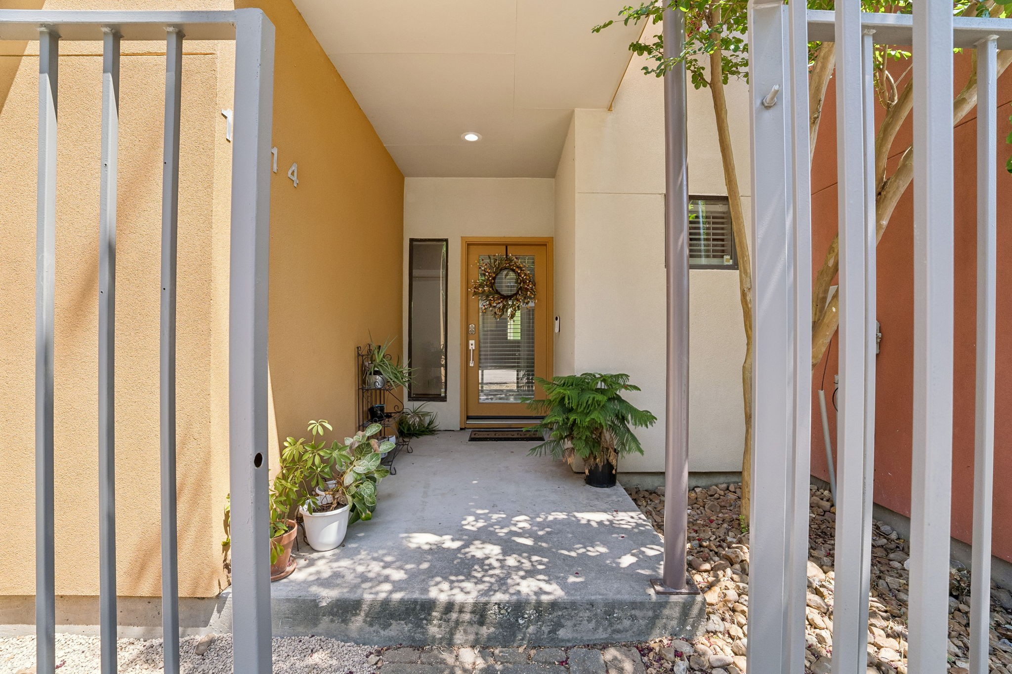 1614 Bonner Street Property Photo 1