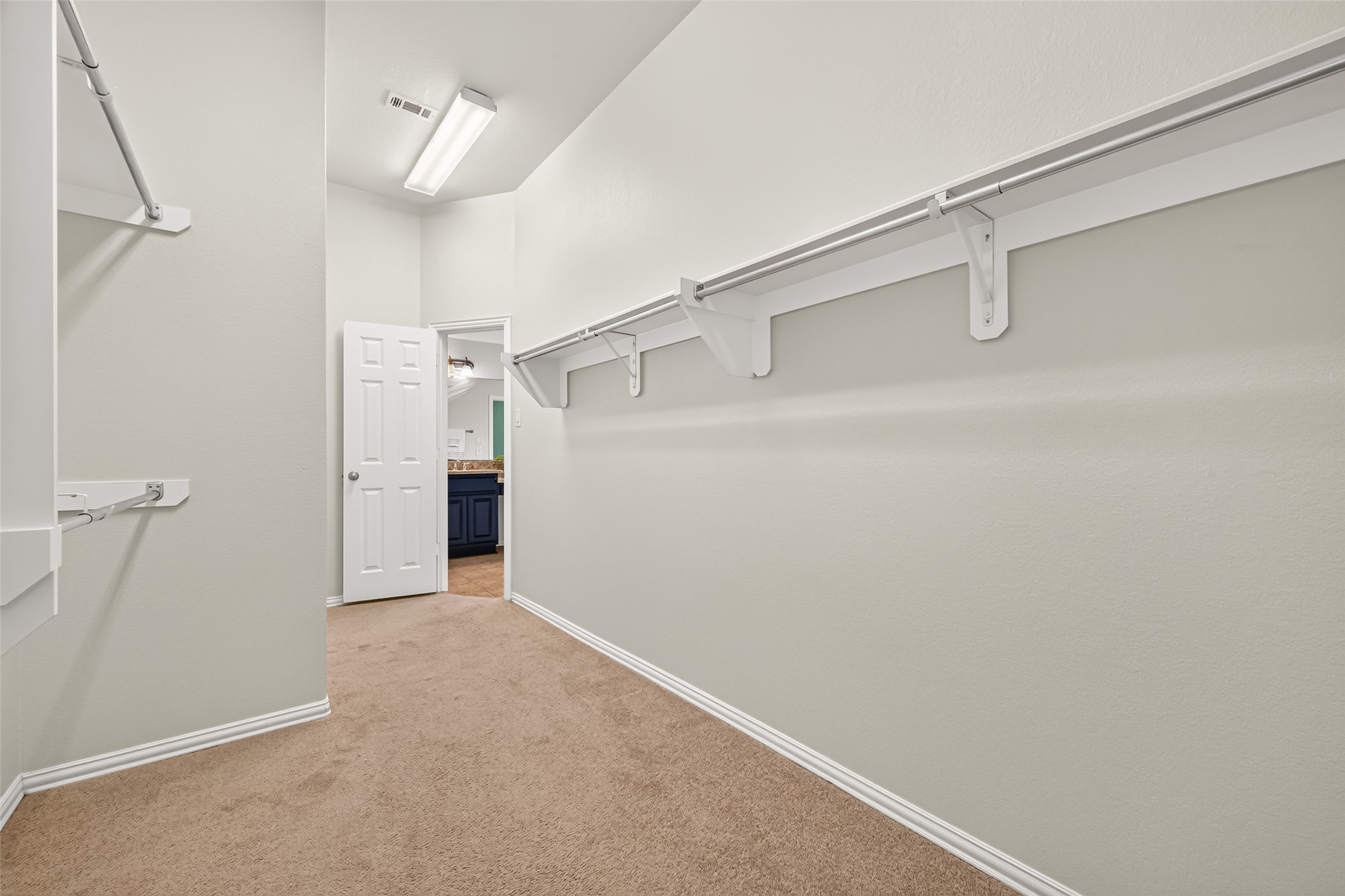 8155 Laughing Falcon Trail Property Photo 33