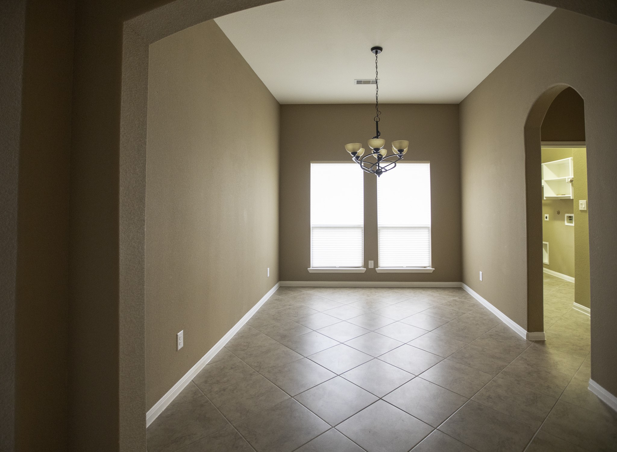 5755 Slate Valley Court Property Photo 3