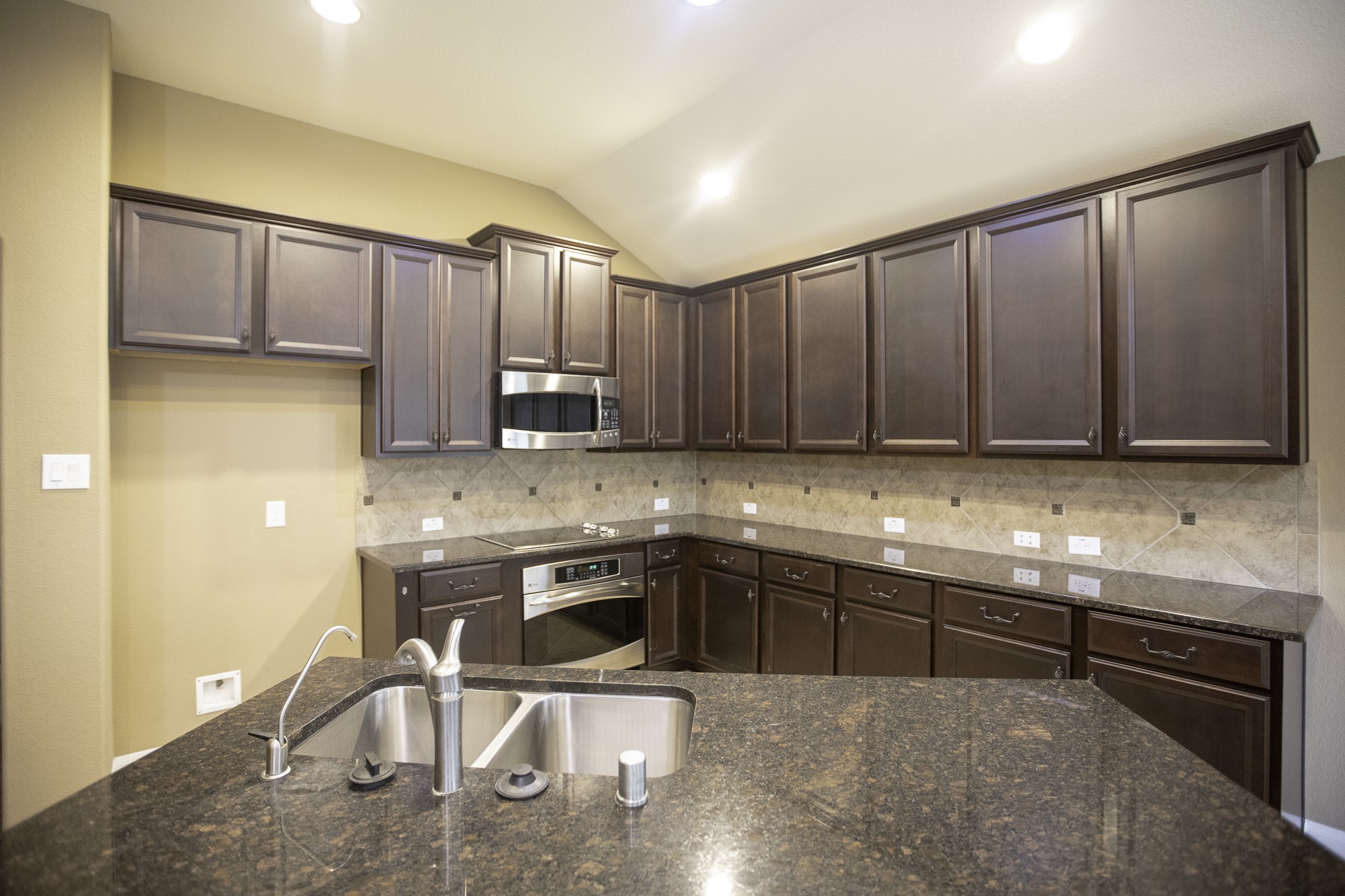 5755 Slate Valley Court Property Photo 8