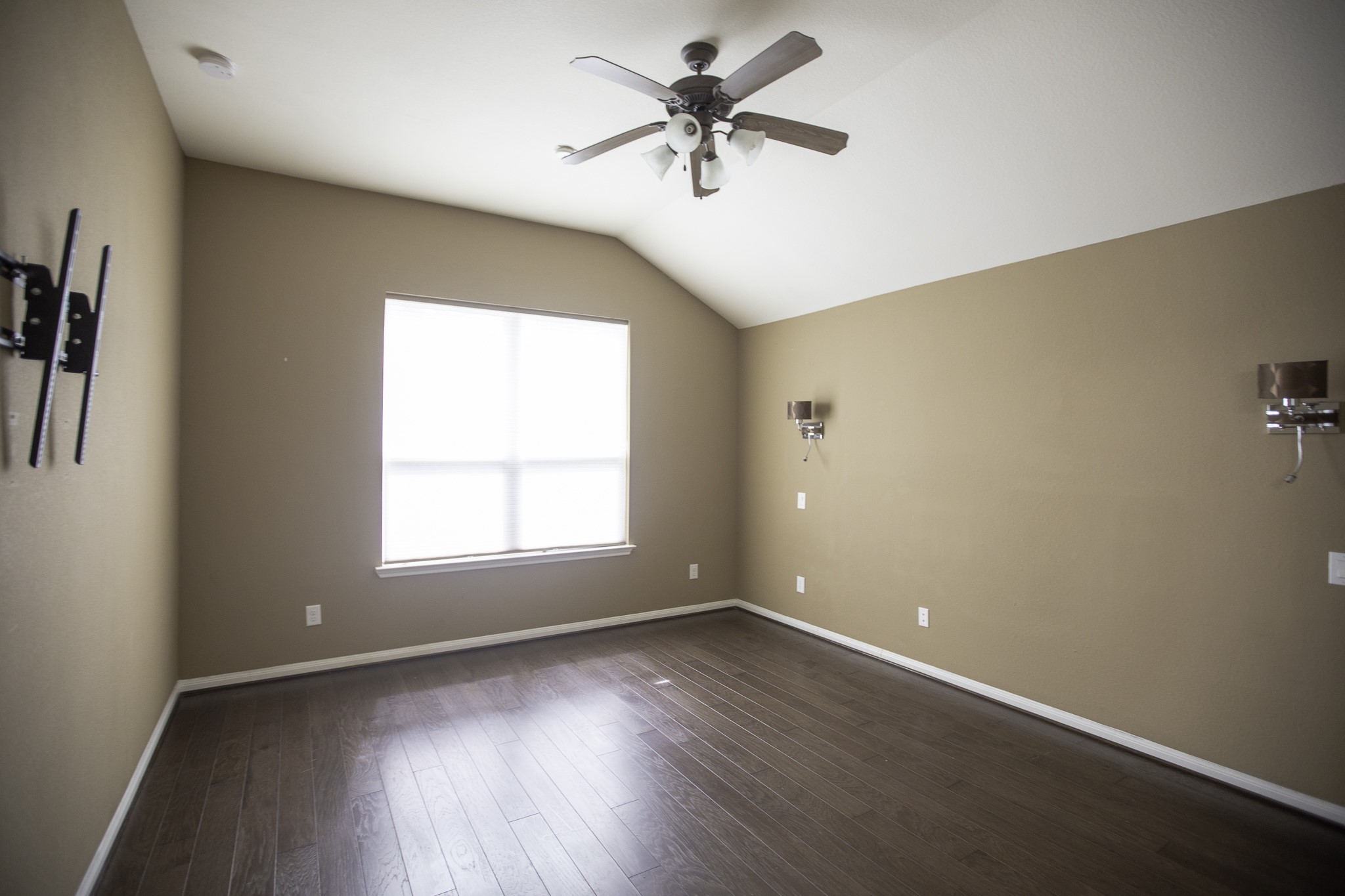 5755 Slate Valley Court Property Photo 13