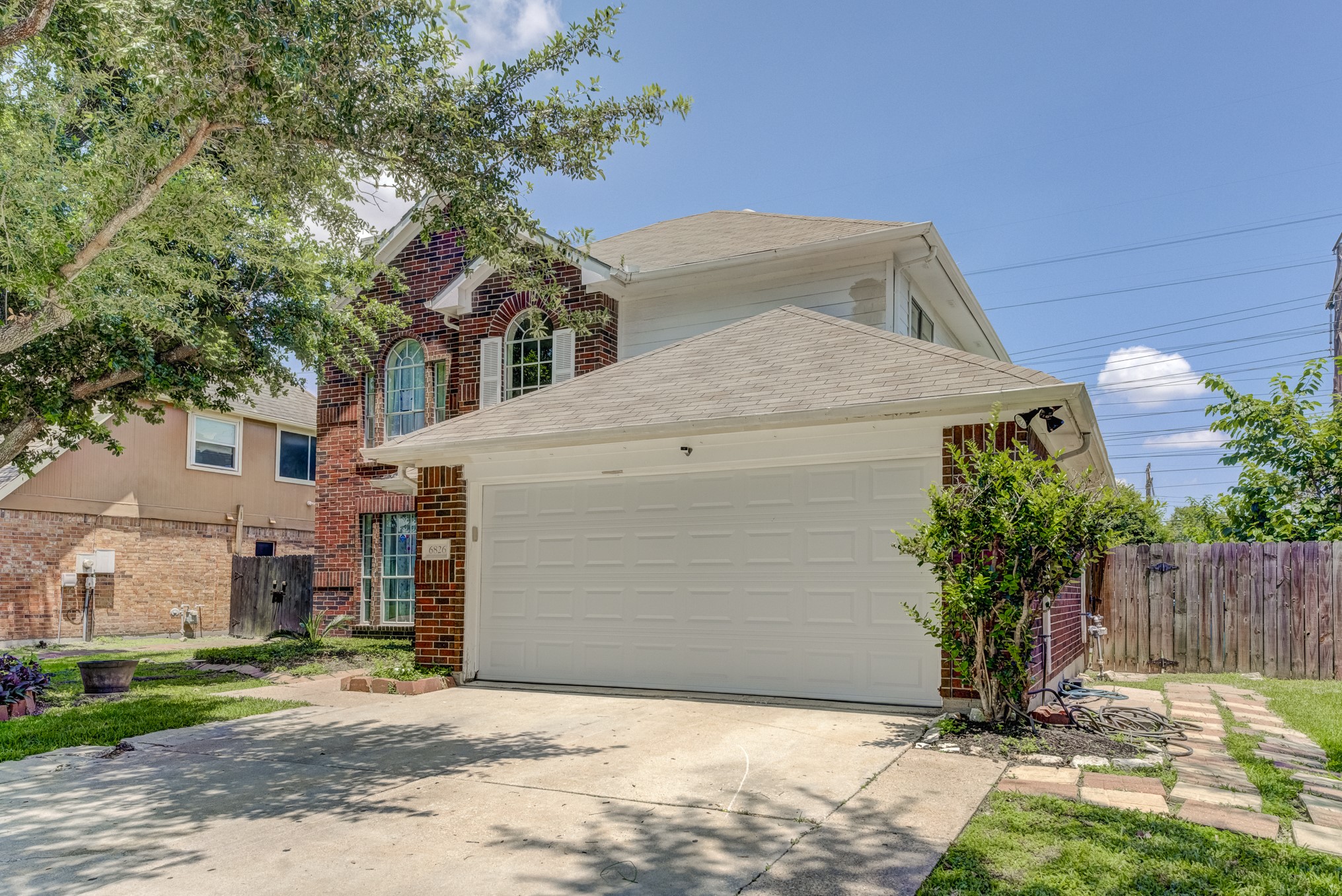 6826 River Bluff Drive Property Photo 4