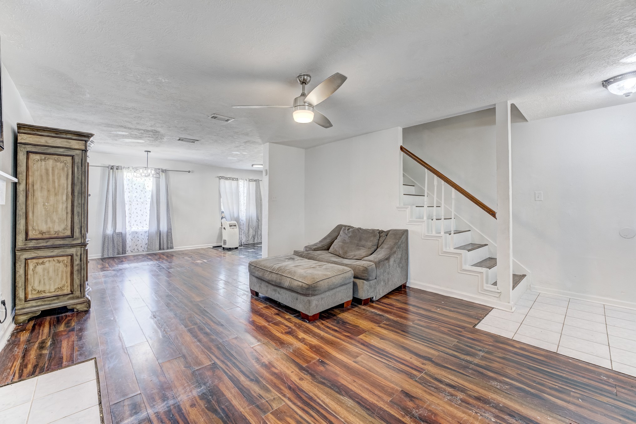 6826 River Bluff Drive Property Photo 8