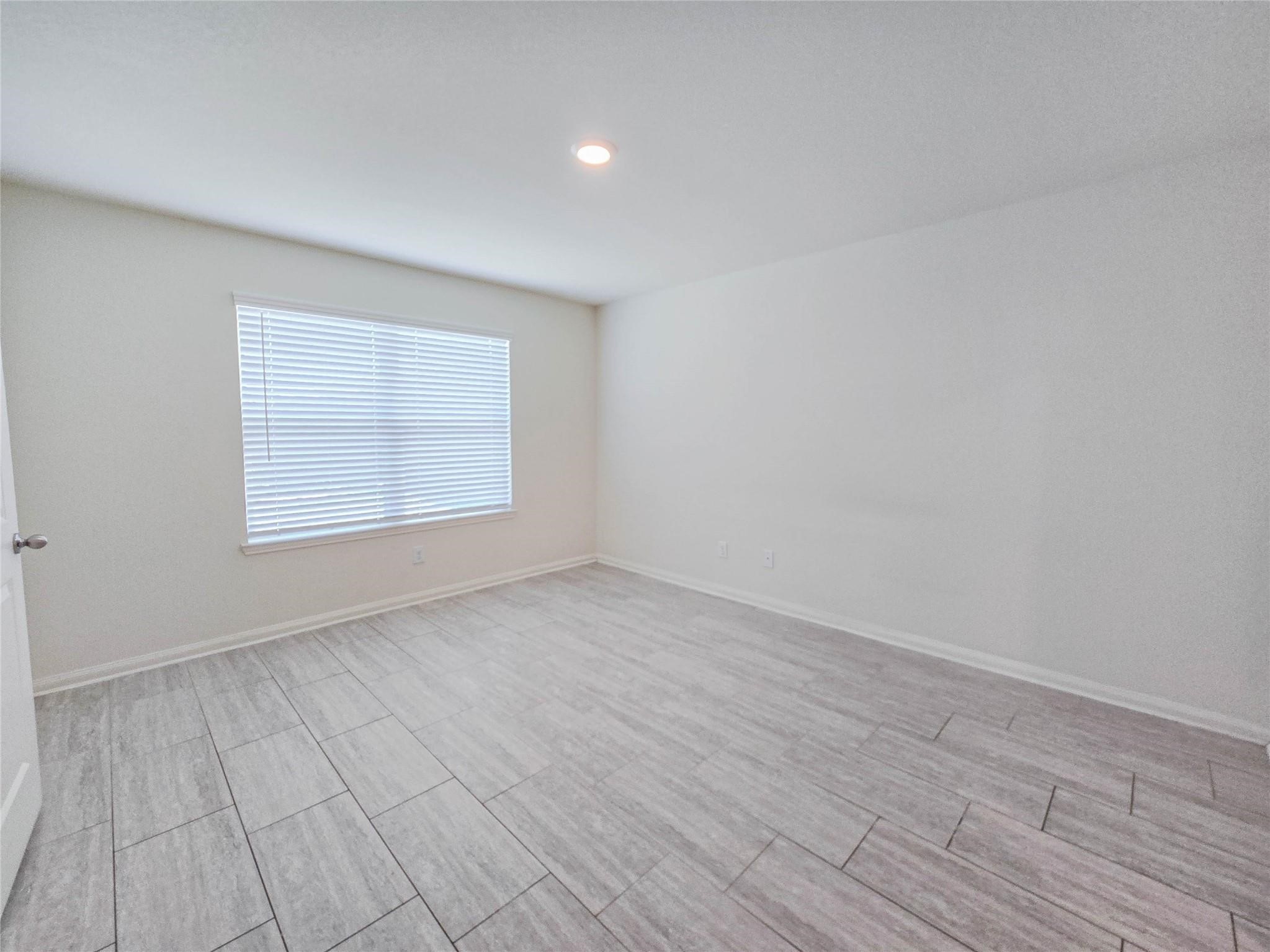 332 Lone Mountain Drive Property Photo 11