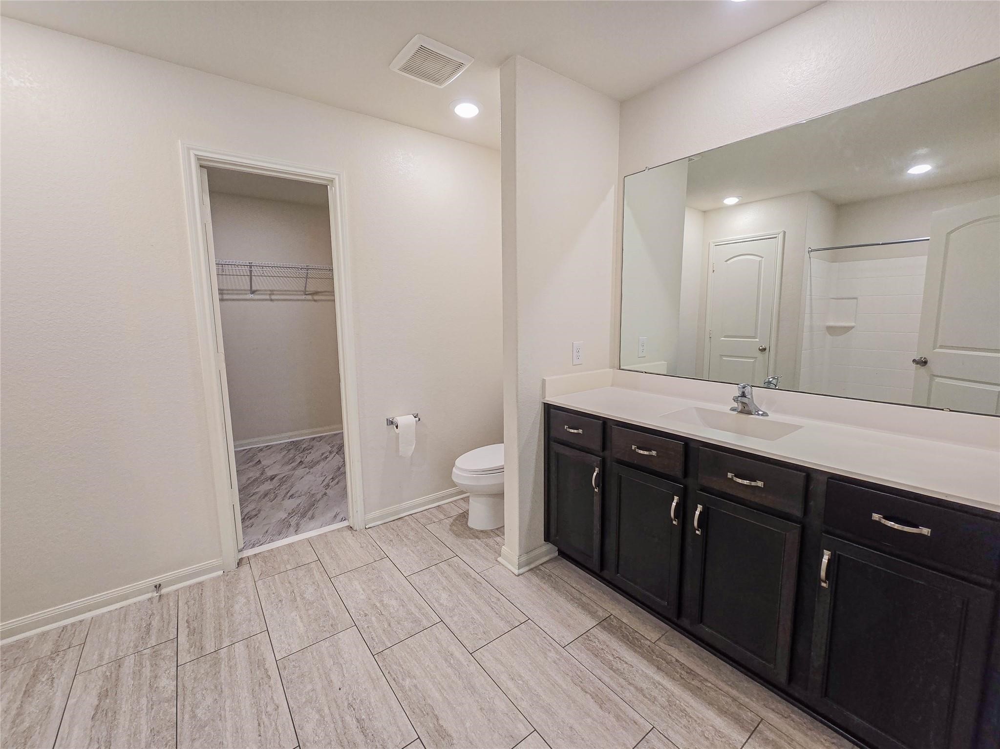332 Lone Mountain Drive Property Photo 13