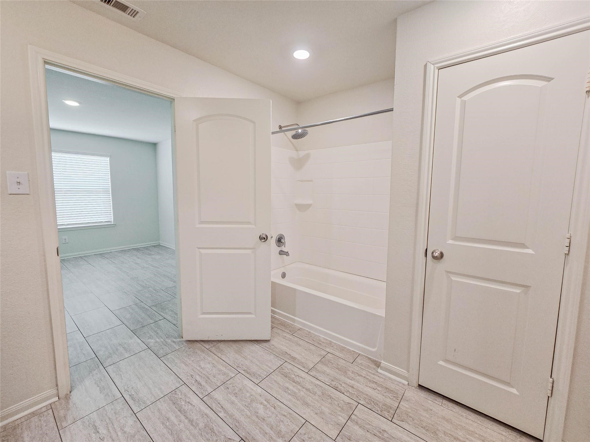 332 Lone Mountain Drive Property Photo 14