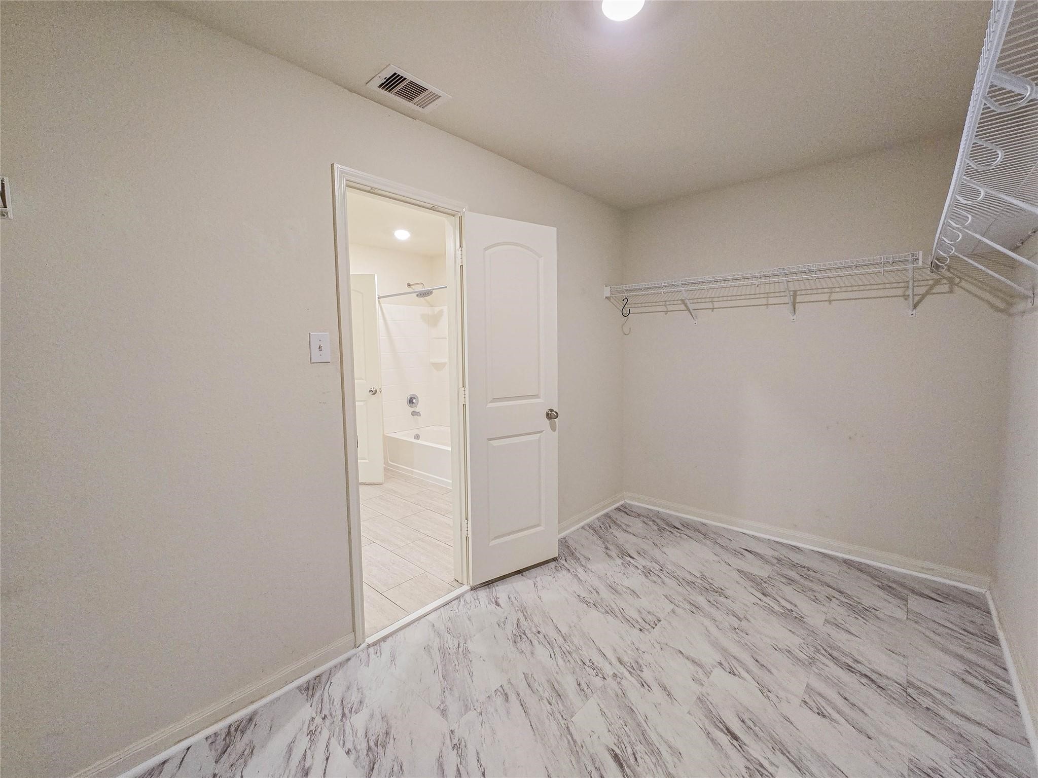 332 Lone Mountain Drive Property Photo 15