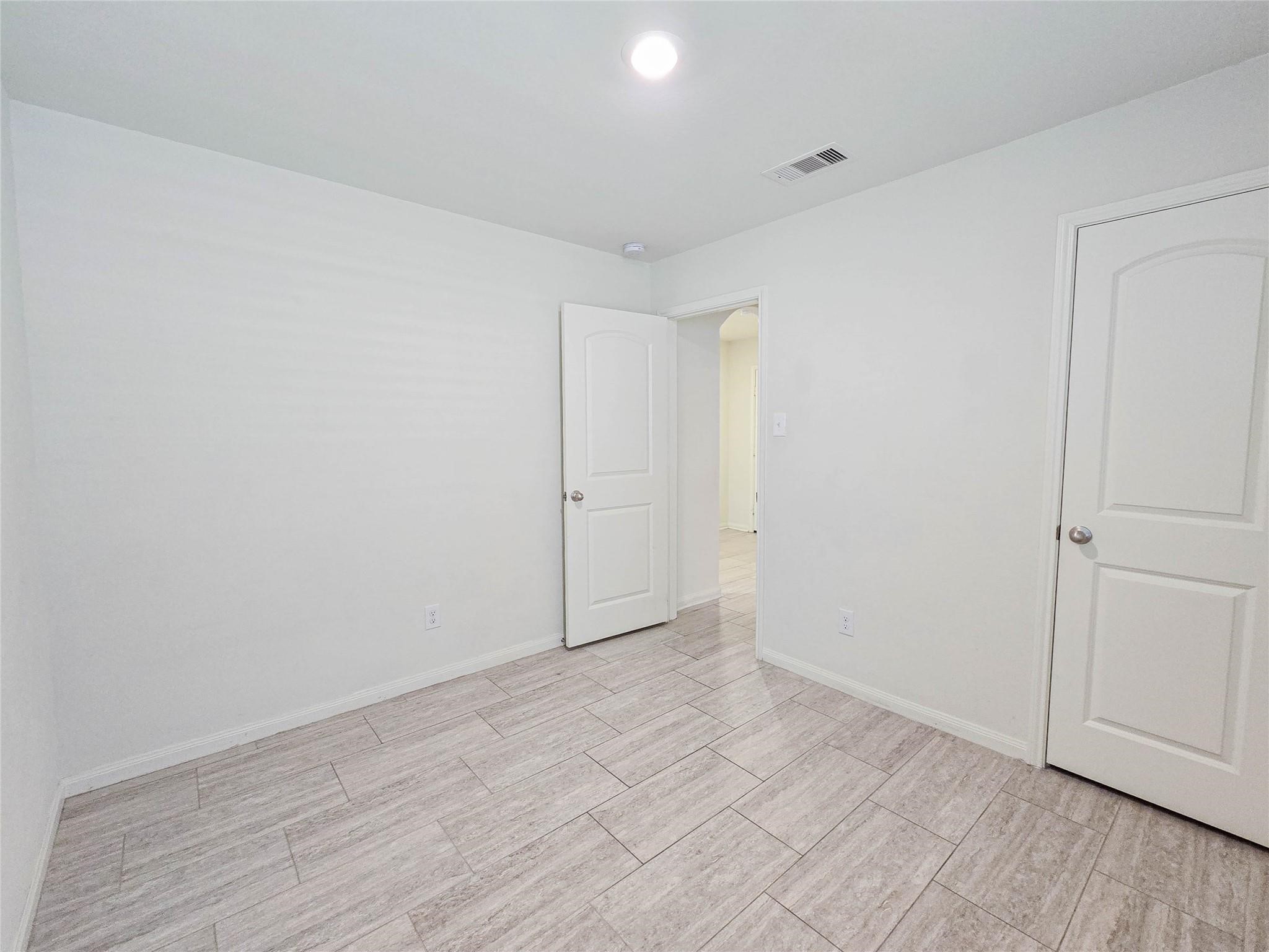 332 Lone Mountain Drive Property Photo 17