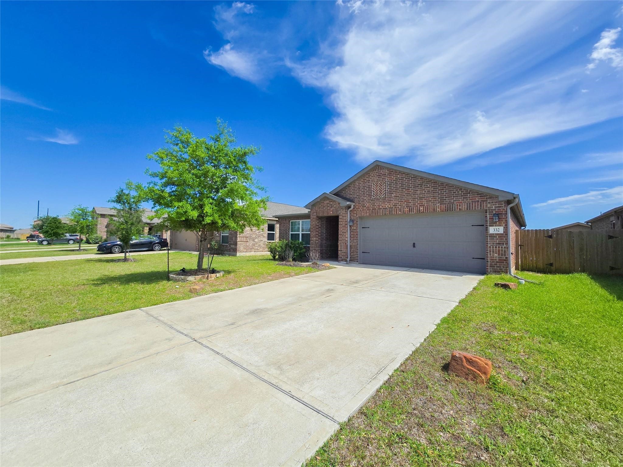 332 Lone Mountain Drive Property Photo 25