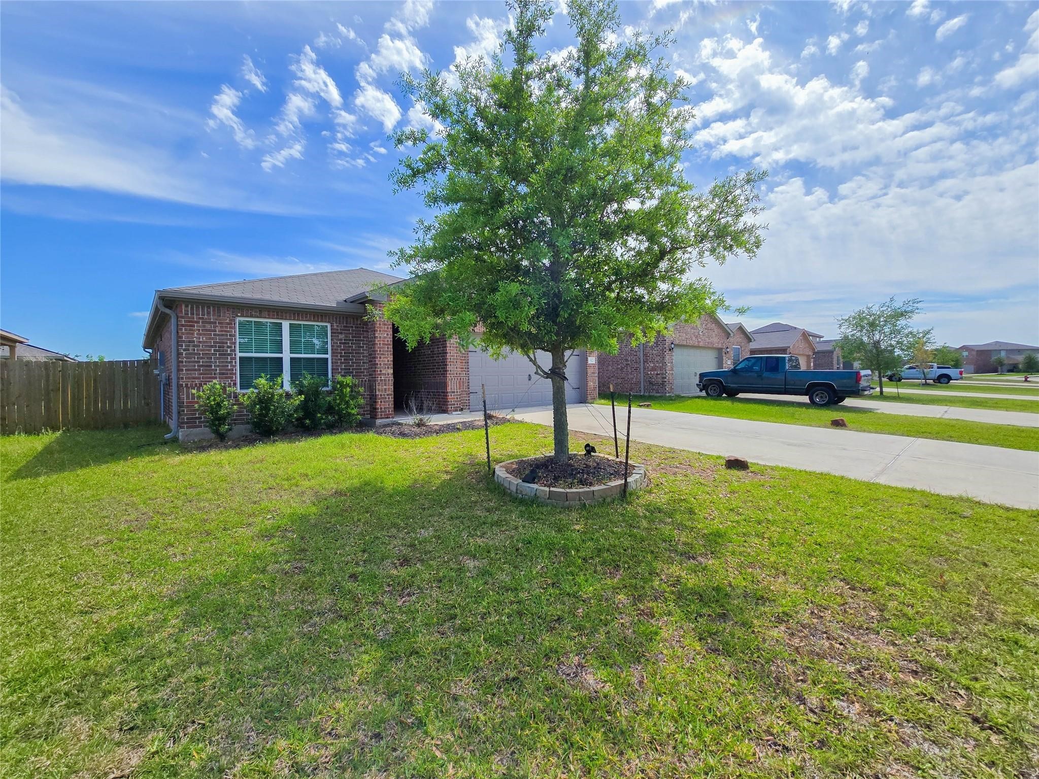 332 Lone Mountain Drive Property Photo 26