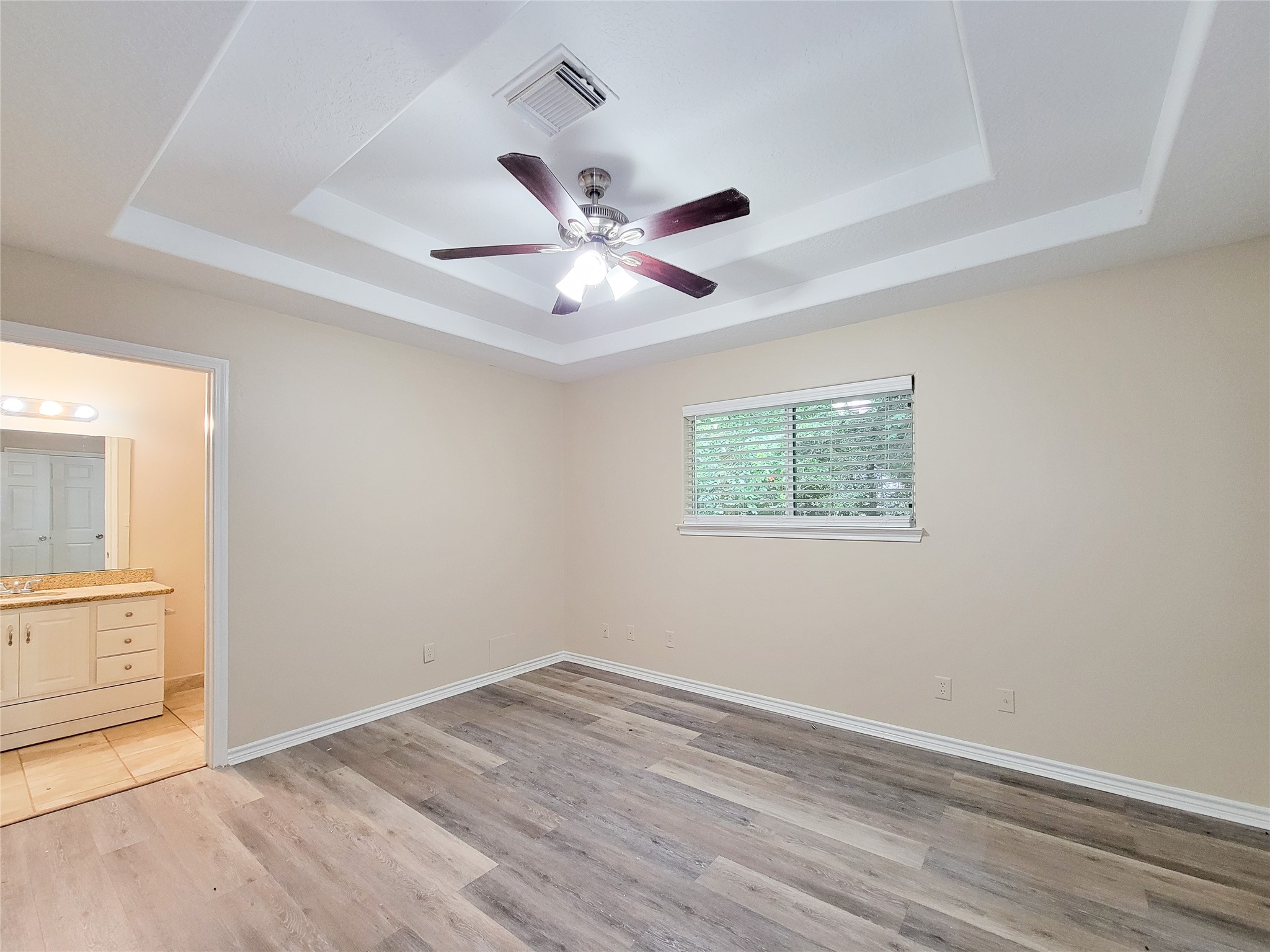12700 Royal Green Drive Property Photo 29