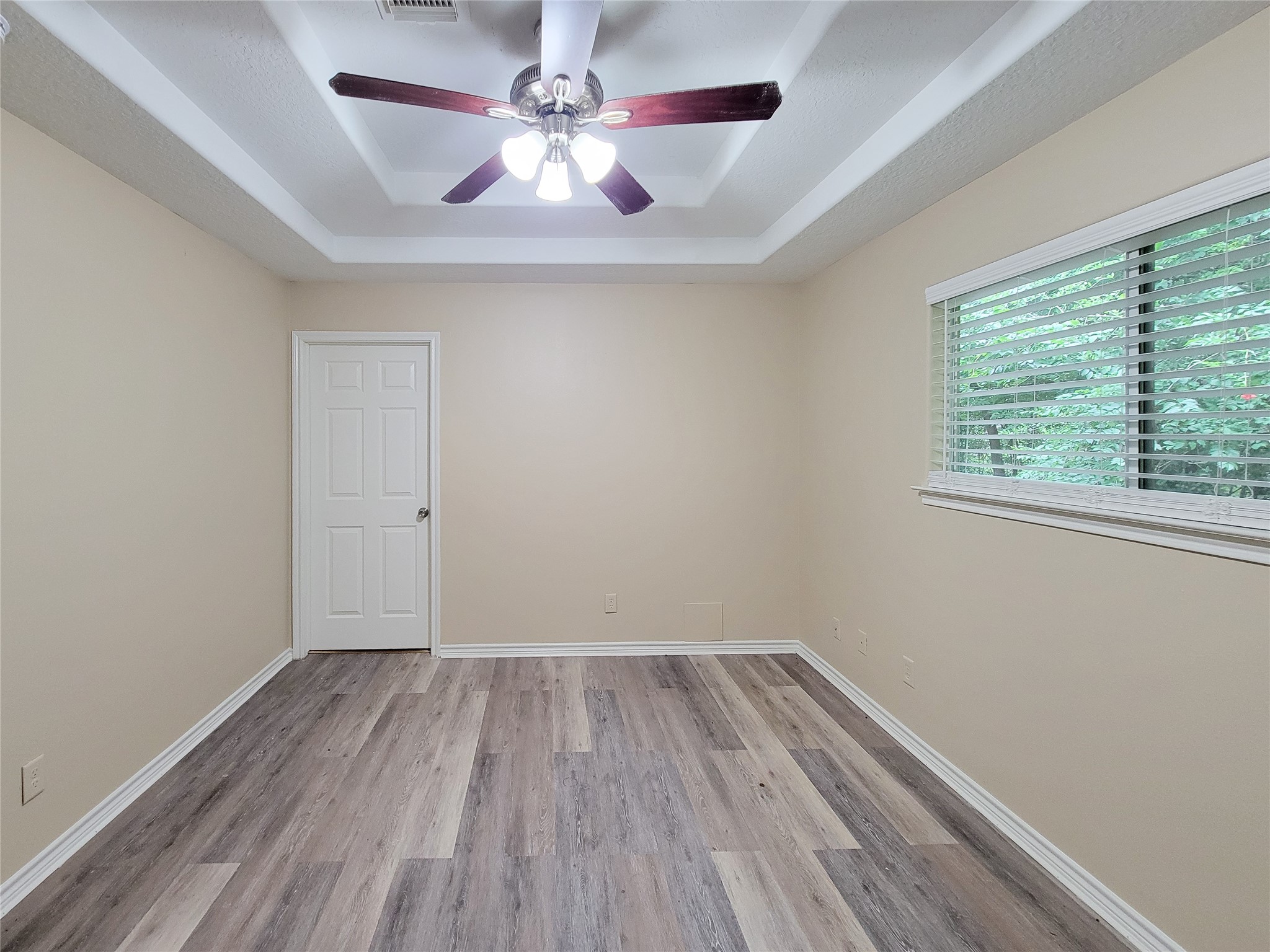 12700 Royal Green Drive Property Photo 35