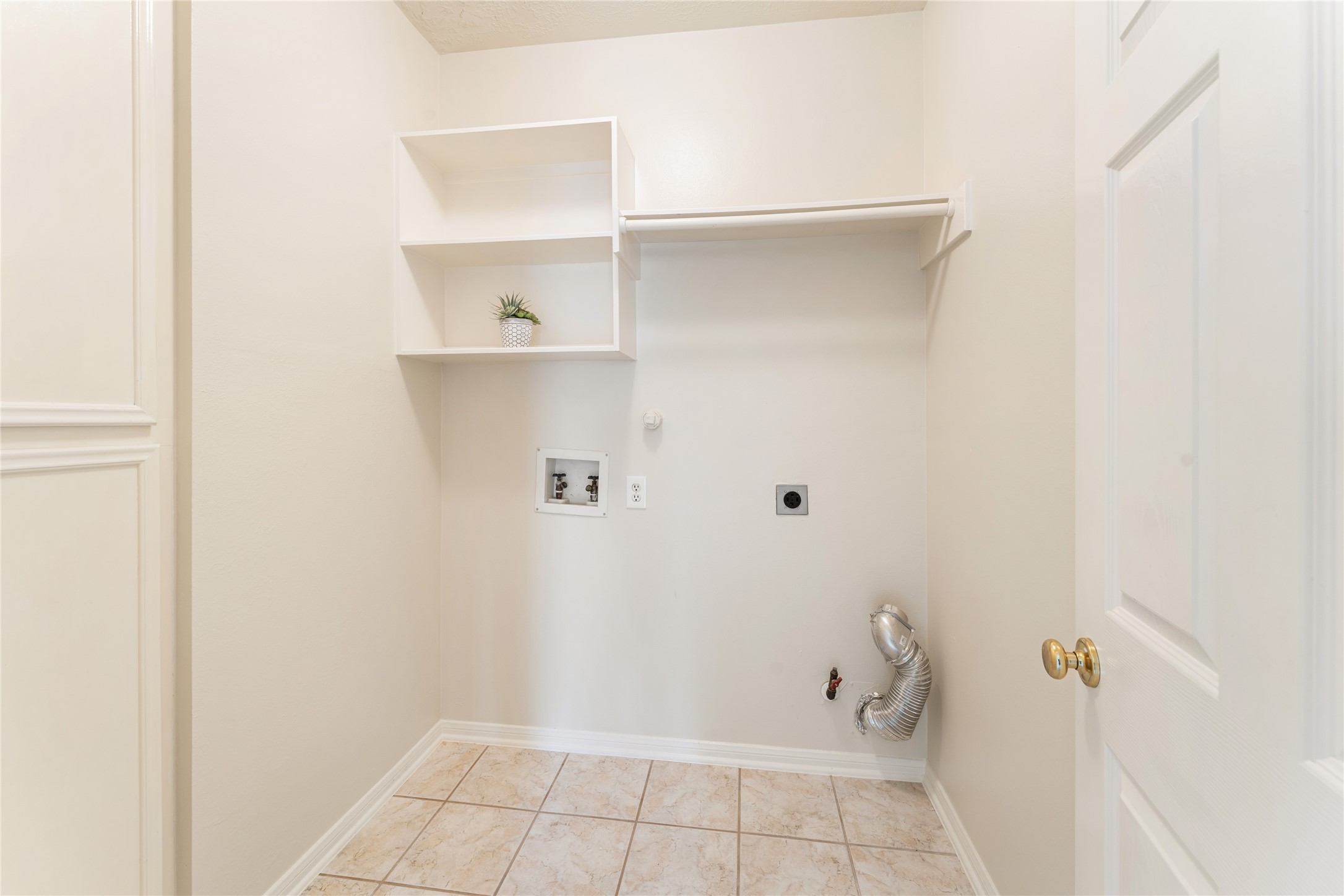 6231 Surfside Lane Property Photo 25