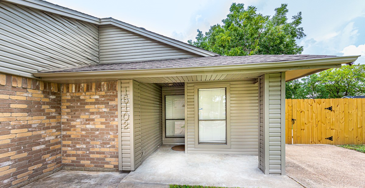 15102 Sheffield Terrace Property Photo 1