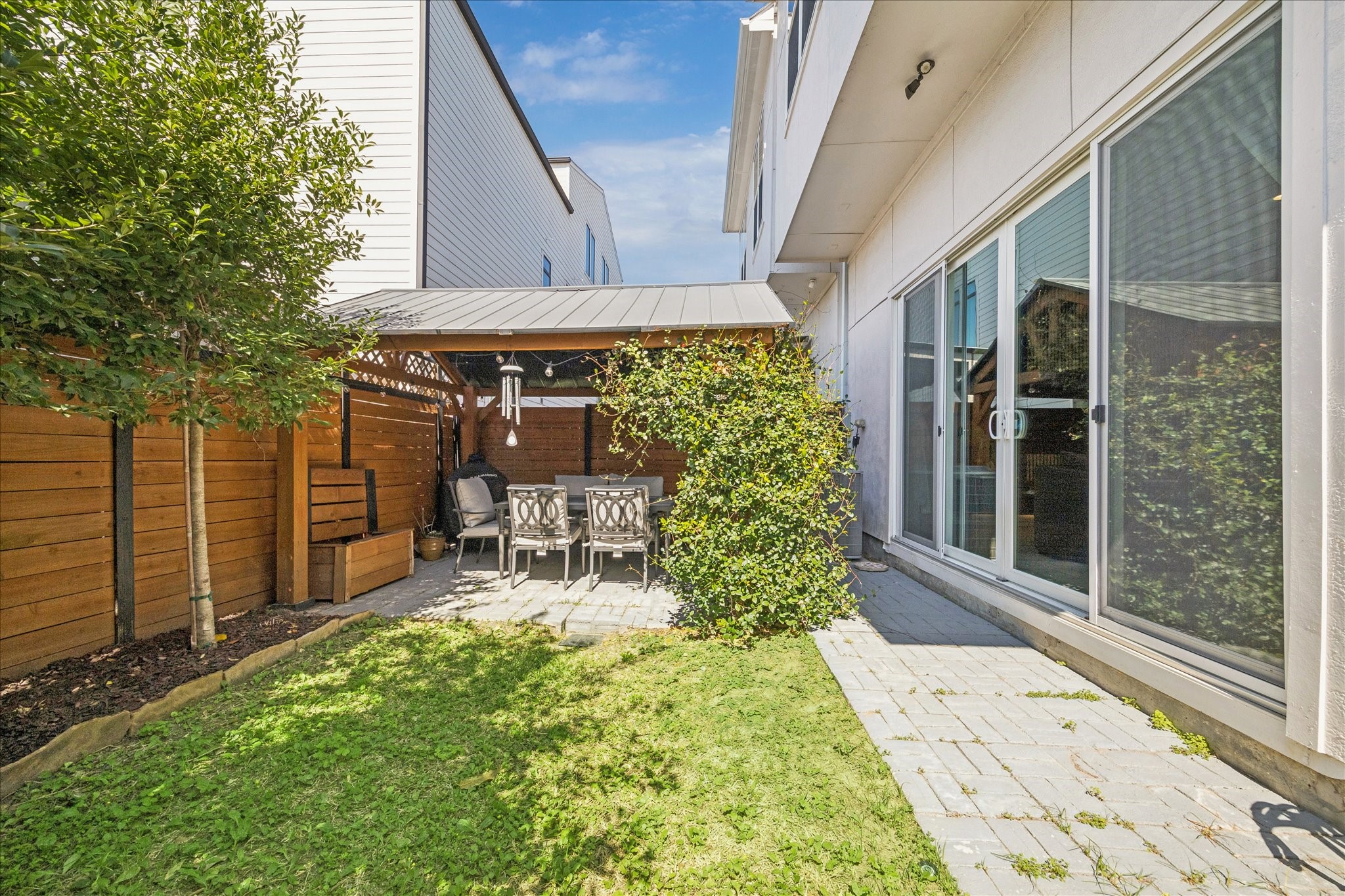 1311 Laird Street Property Photo 13