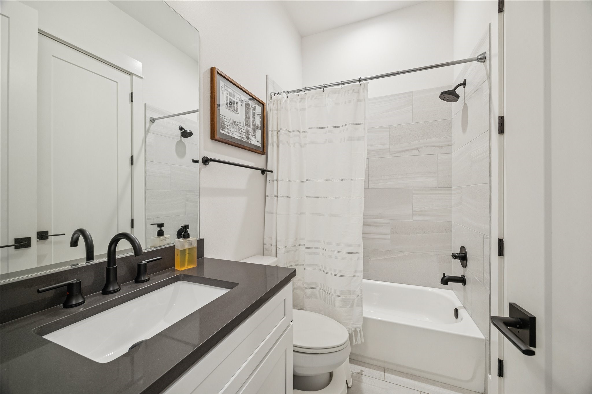 1311 Laird Street Property Photo 20