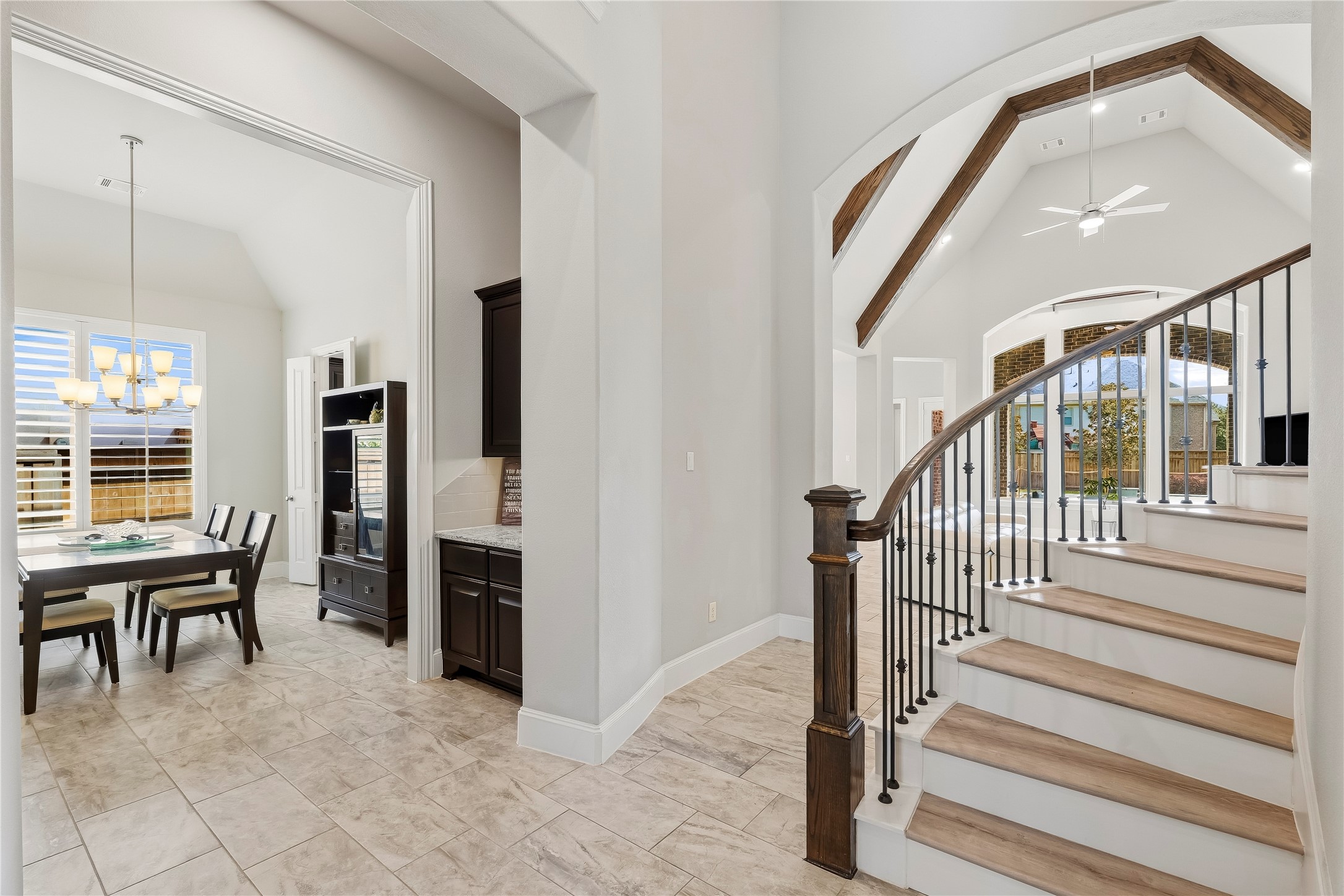 11315 Sandhaven Drive Property Photo 5