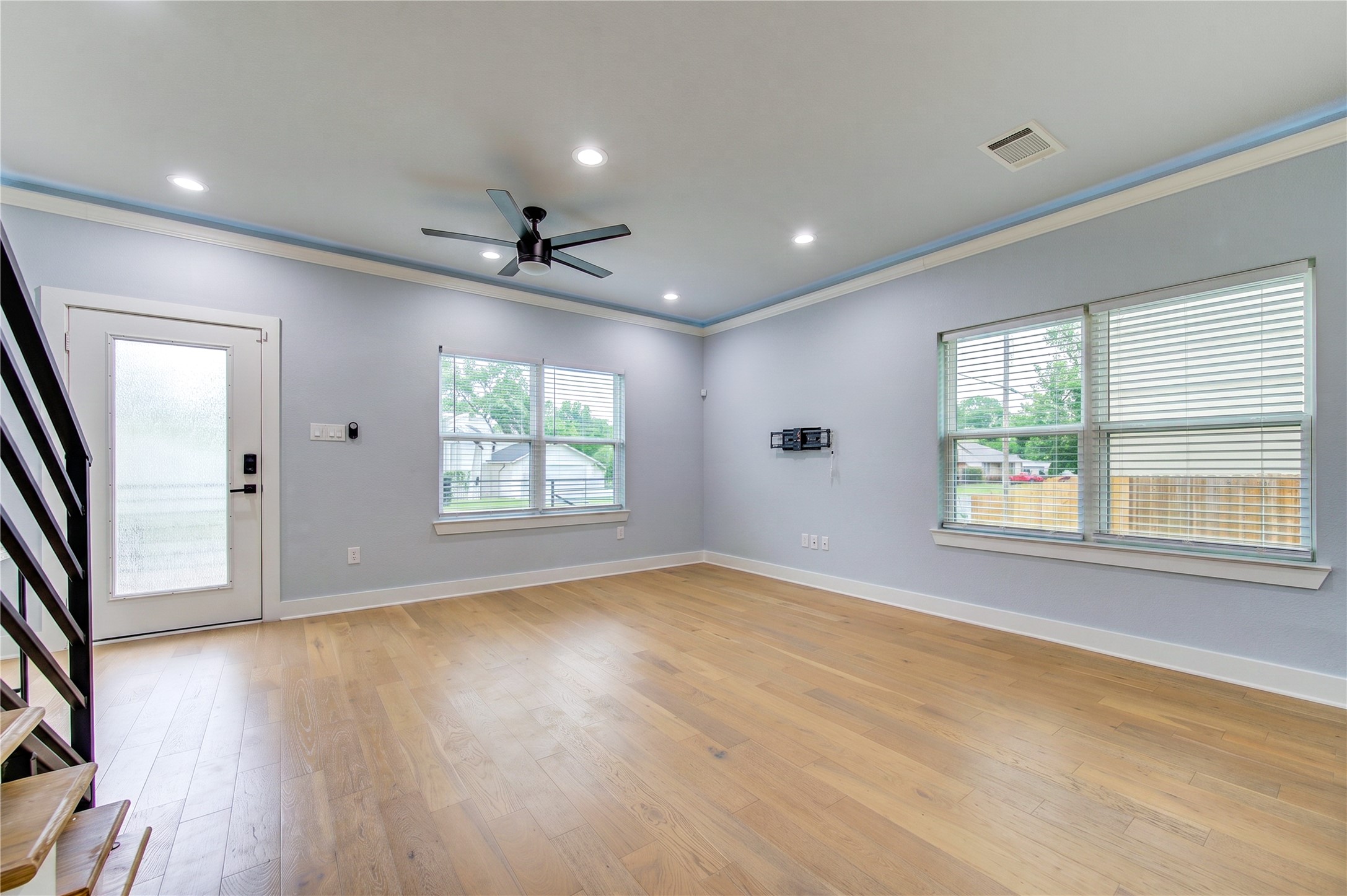 1829 Dewalt Street Property Photo 5